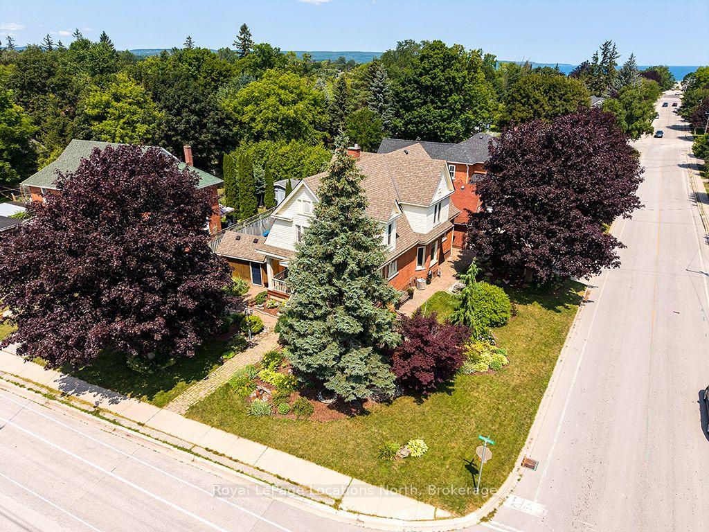Photo 2 of 120 Marshall Street E, Meaford — HOMEH