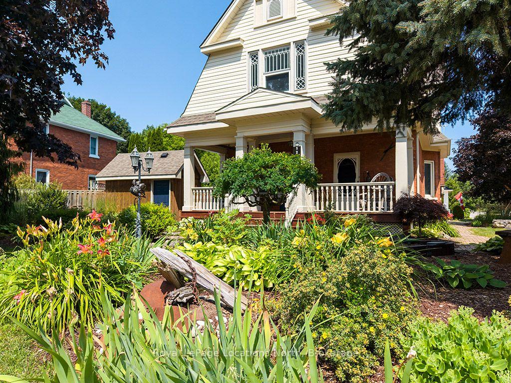 Photo 13 of 120 Marshall Street E, Meaford — HOMEH