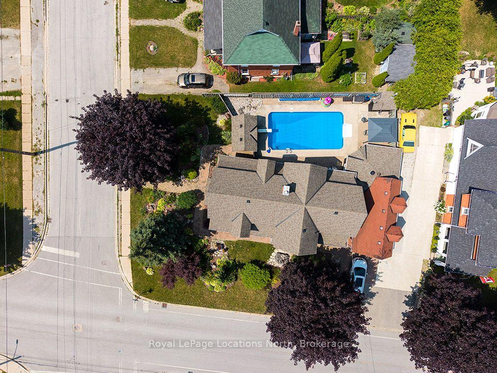 Photo 44 of 120 Marshall Street E, Meaford — HOMEH