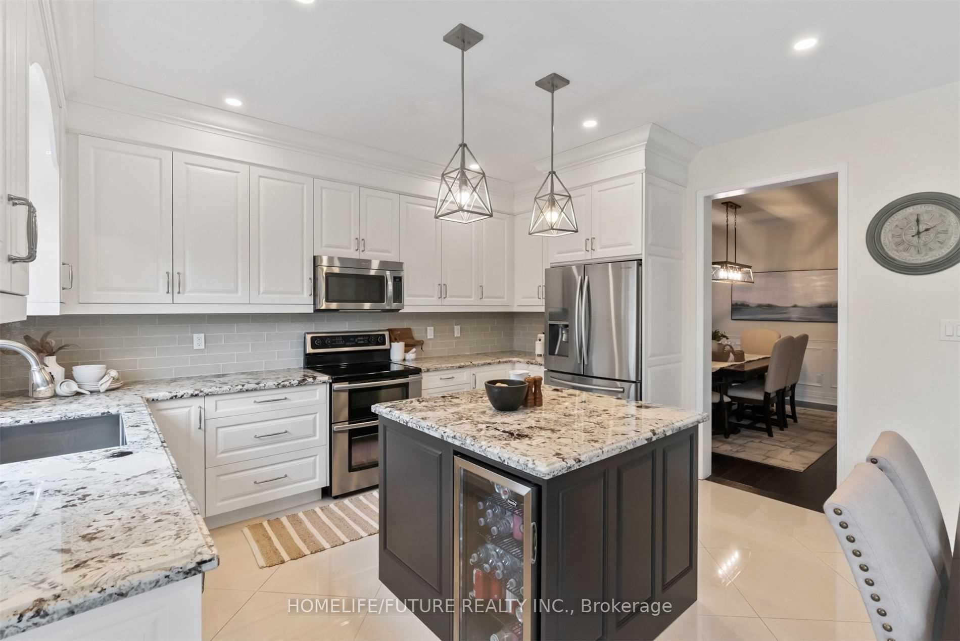 Photo 10 of 1381 Clearbrook Drive, Oshawa, Taunton — HOMEH