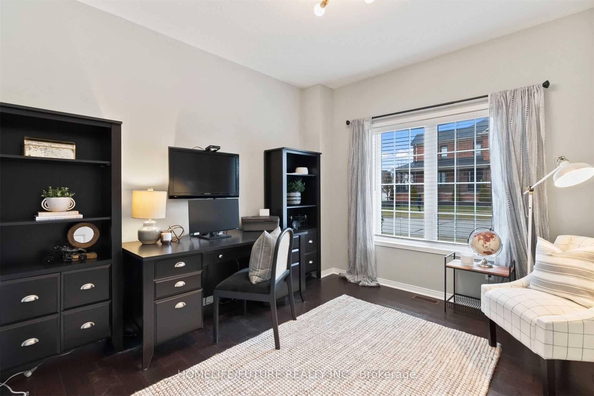 Photo 15 of 1381 Clearbrook Drive, Oshawa, Taunton — HOMEH
