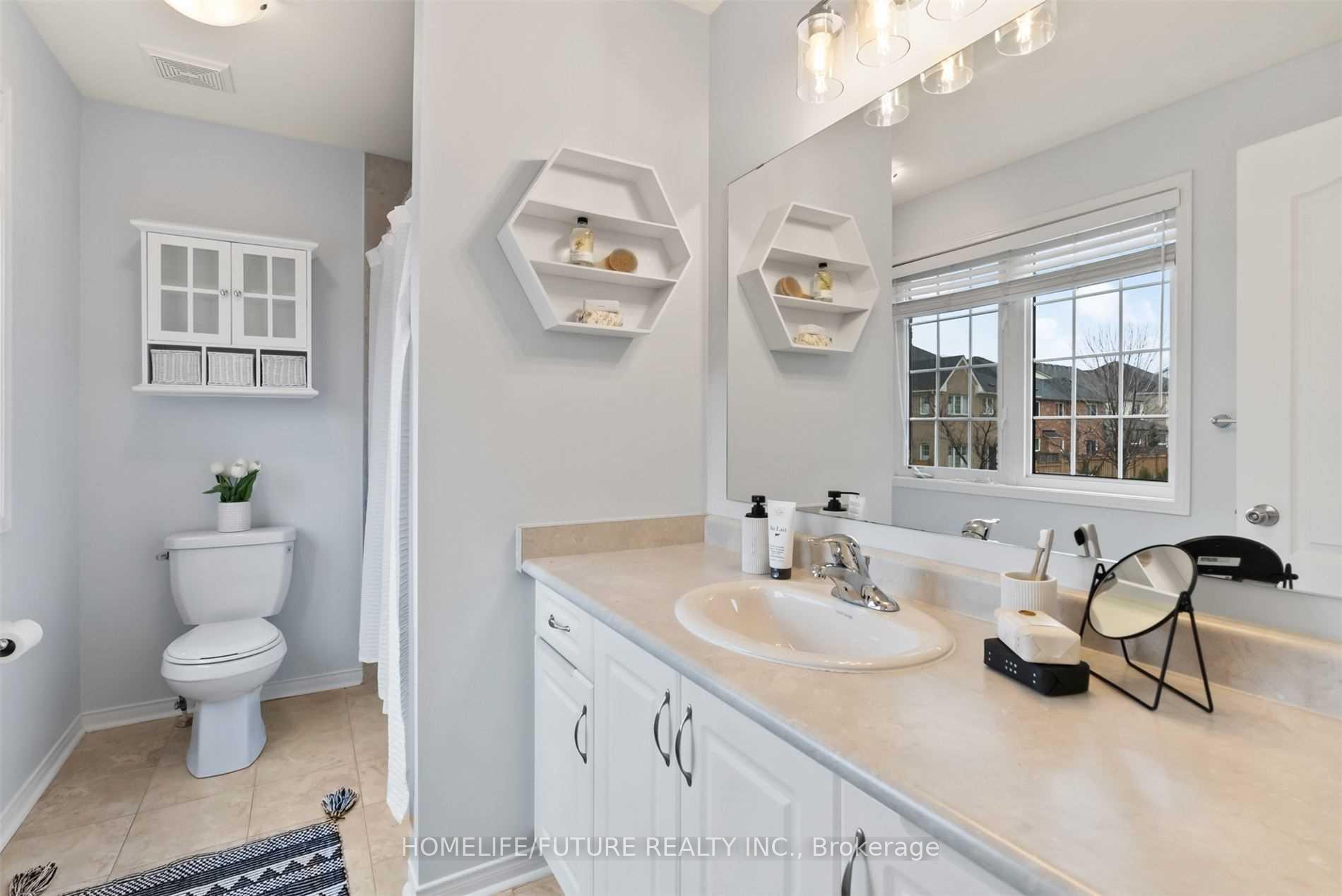 Photo 25 of 1381 Clearbrook Drive, Oshawa, Taunton — HOMEH