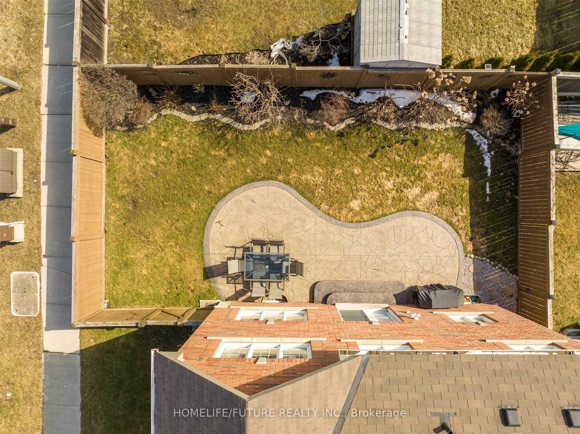 Photo 32 of 1381 Clearbrook Drive, Oshawa, Taunton — HOMEH
