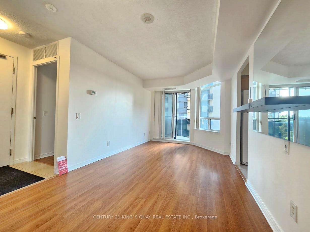 Photo 4 of Unit 706, 155 Beecroft Road, North York, Lansing-Westgate — HOMEH