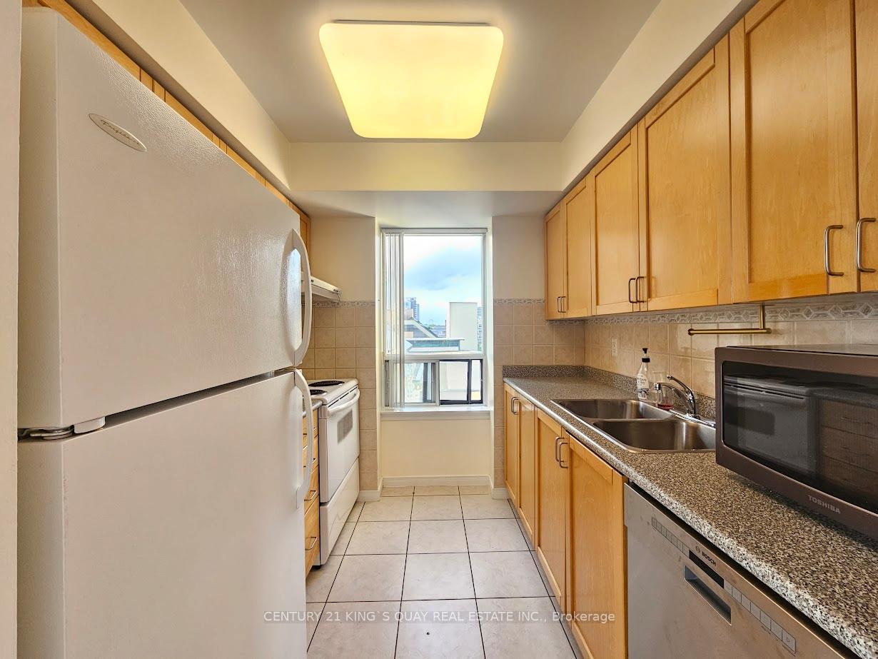 Photo 6 of Unit 706, 155 Beecroft Road, North York, Lansing-Westgate — HOMEH