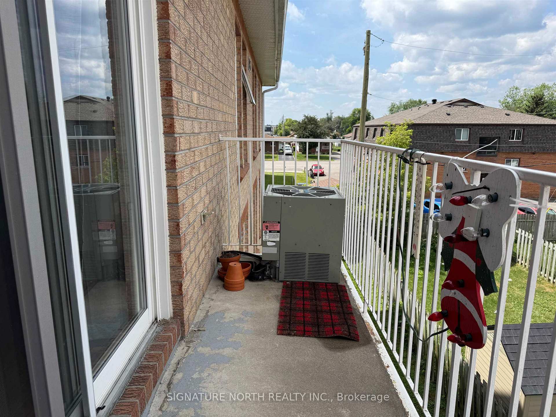 Photo 14 of Unit 303, 235 Leland Ave S, Thunder Bay, Edgewater Park — HOMEH