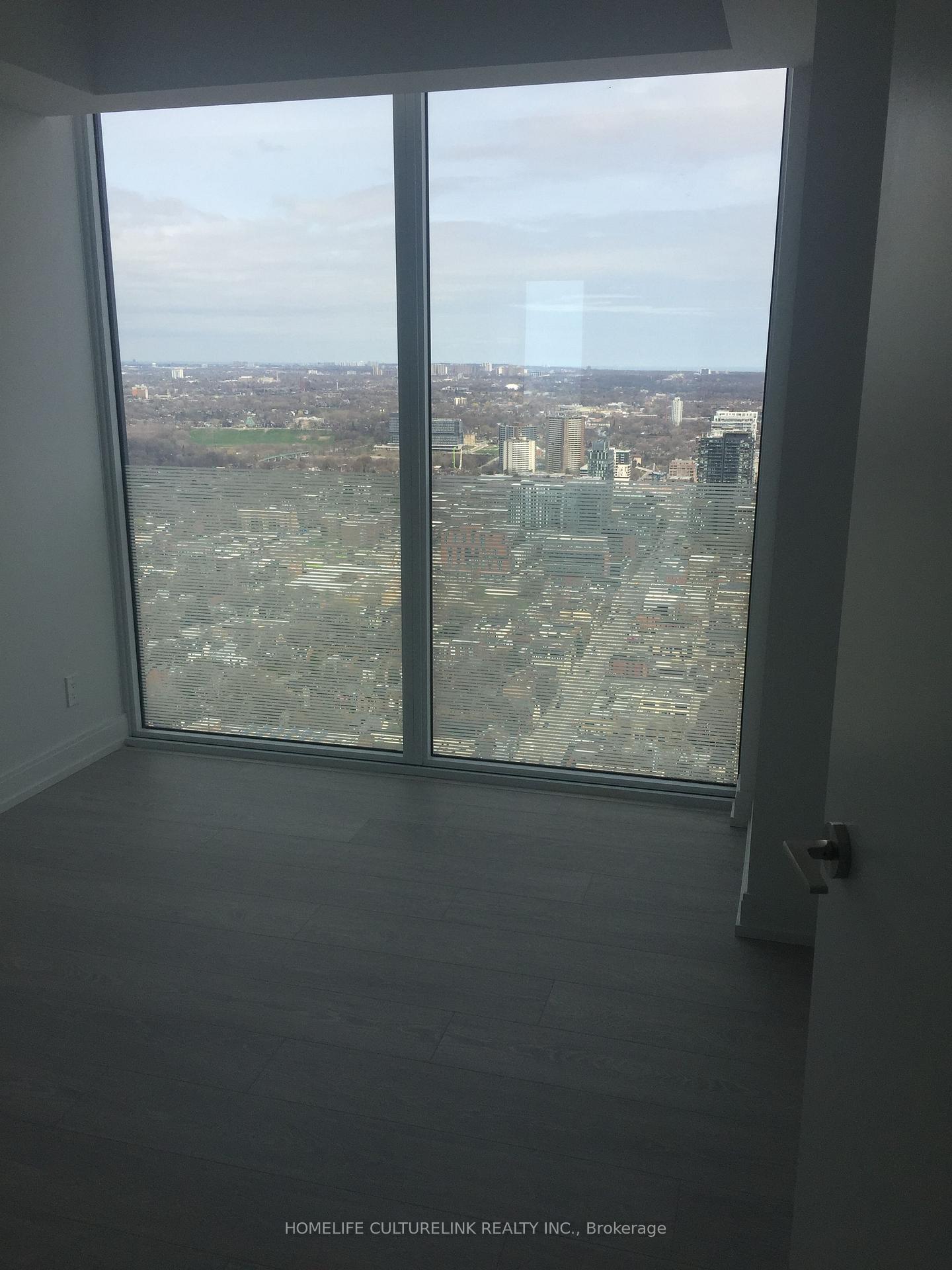 Photo 6 of Unit 5505, 181 Dundas Street E, Toronto, Church-Yonge Corridor — HOMEH