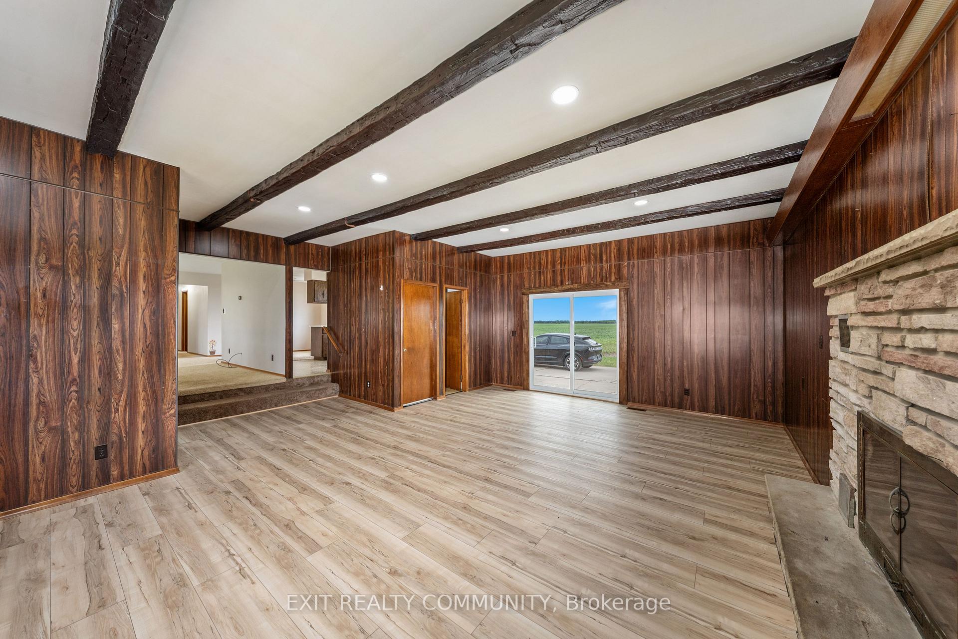 Photo 12 of 30035 Hale School Road, Chatham-Kent, Croton — HOMEH