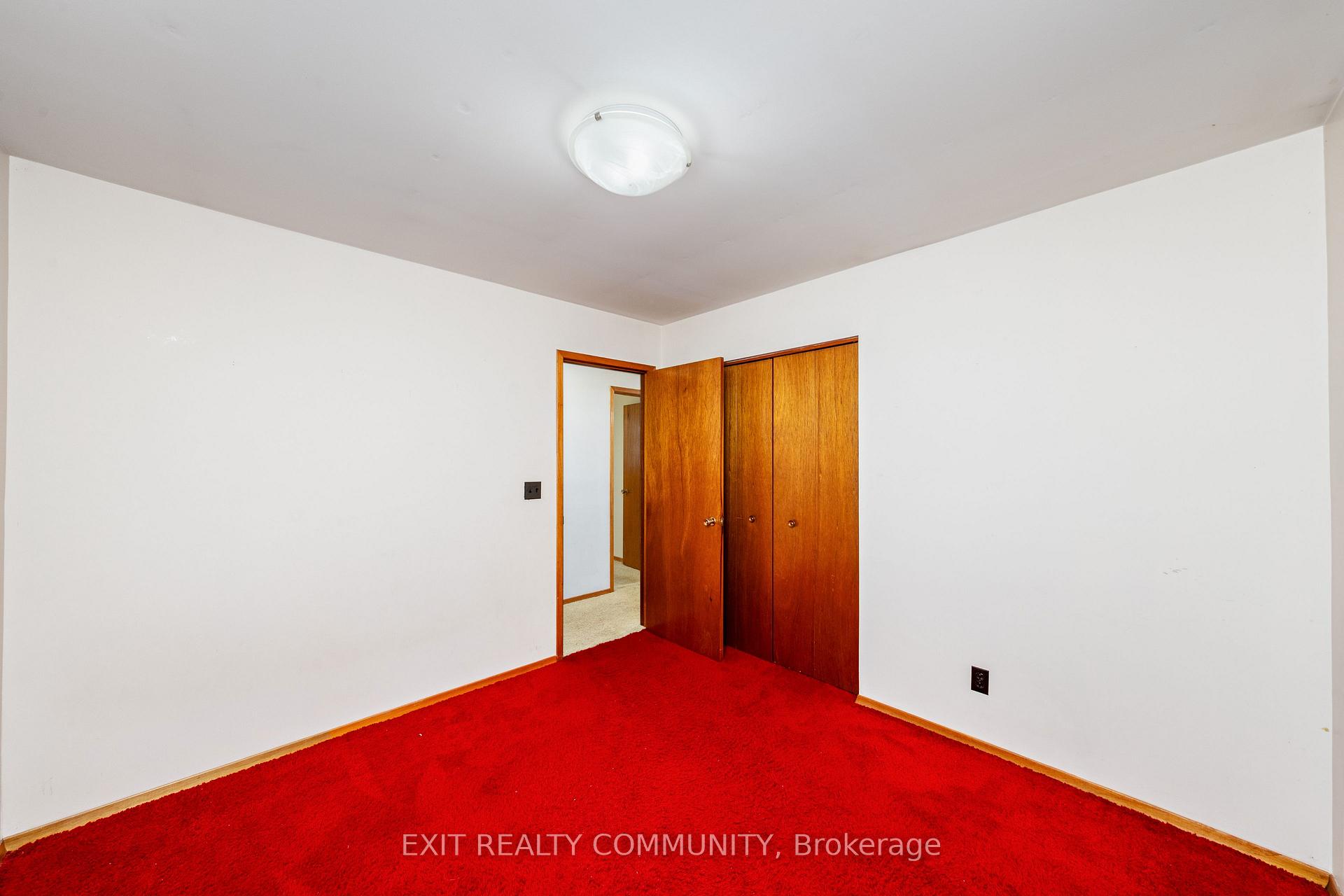 Photo 27 of 30035 Hale School Road, Chatham-Kent, Croton — HOMEH