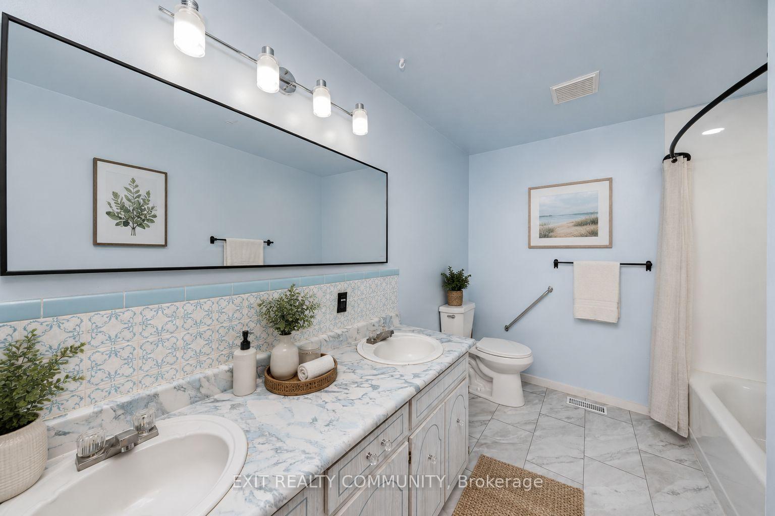 Photo 36 of 30035 Hale School Road, Chatham-Kent, Croton — HOMEH