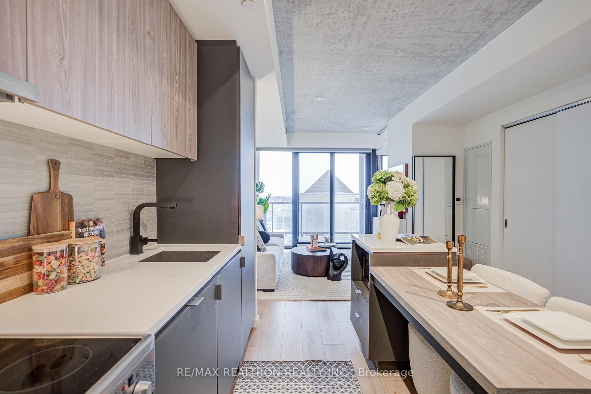 Photo 11 of Unit 518, 7 Smith Crescent, Etobicoke, Stonegate-Queensway — HOMEH