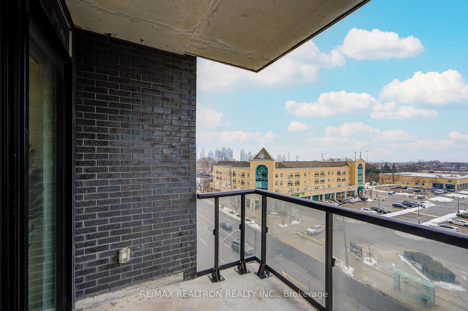 Photo 31 of Unit 518, 7 Smith Crescent, Etobicoke, Stonegate-Queensway — HOMEH