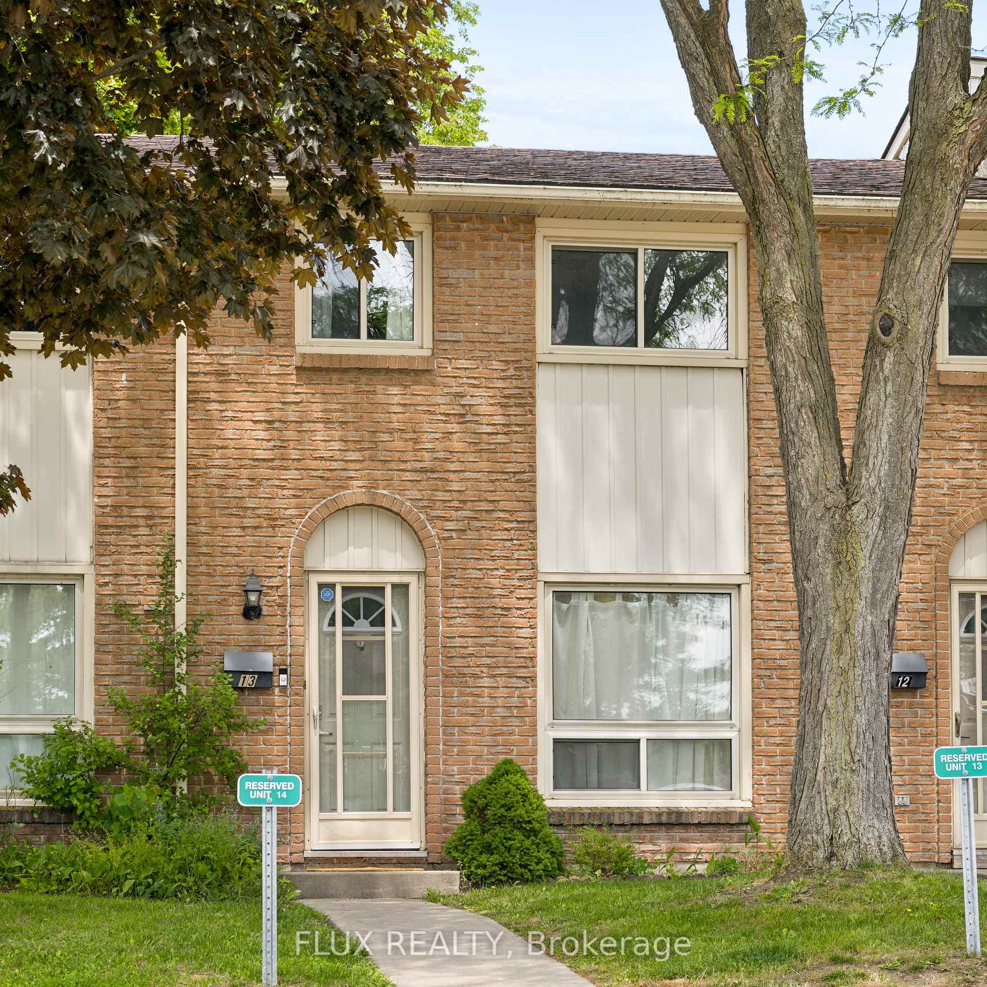 Photo 1 of Unit 13, 165 Green Valley Drive, Kitchener, Pioneer Park — HOMEH