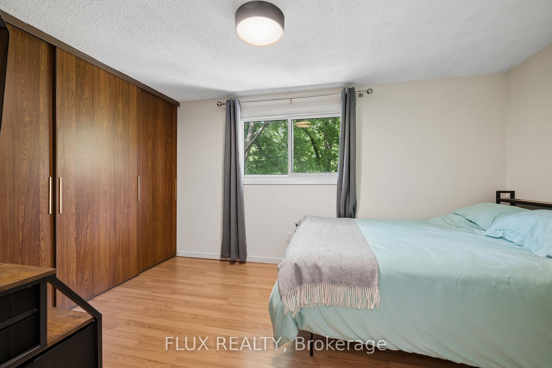 Photo 21 of Unit 13, 165 Green Valley Drive, Kitchener, Pioneer Park — HOMEH