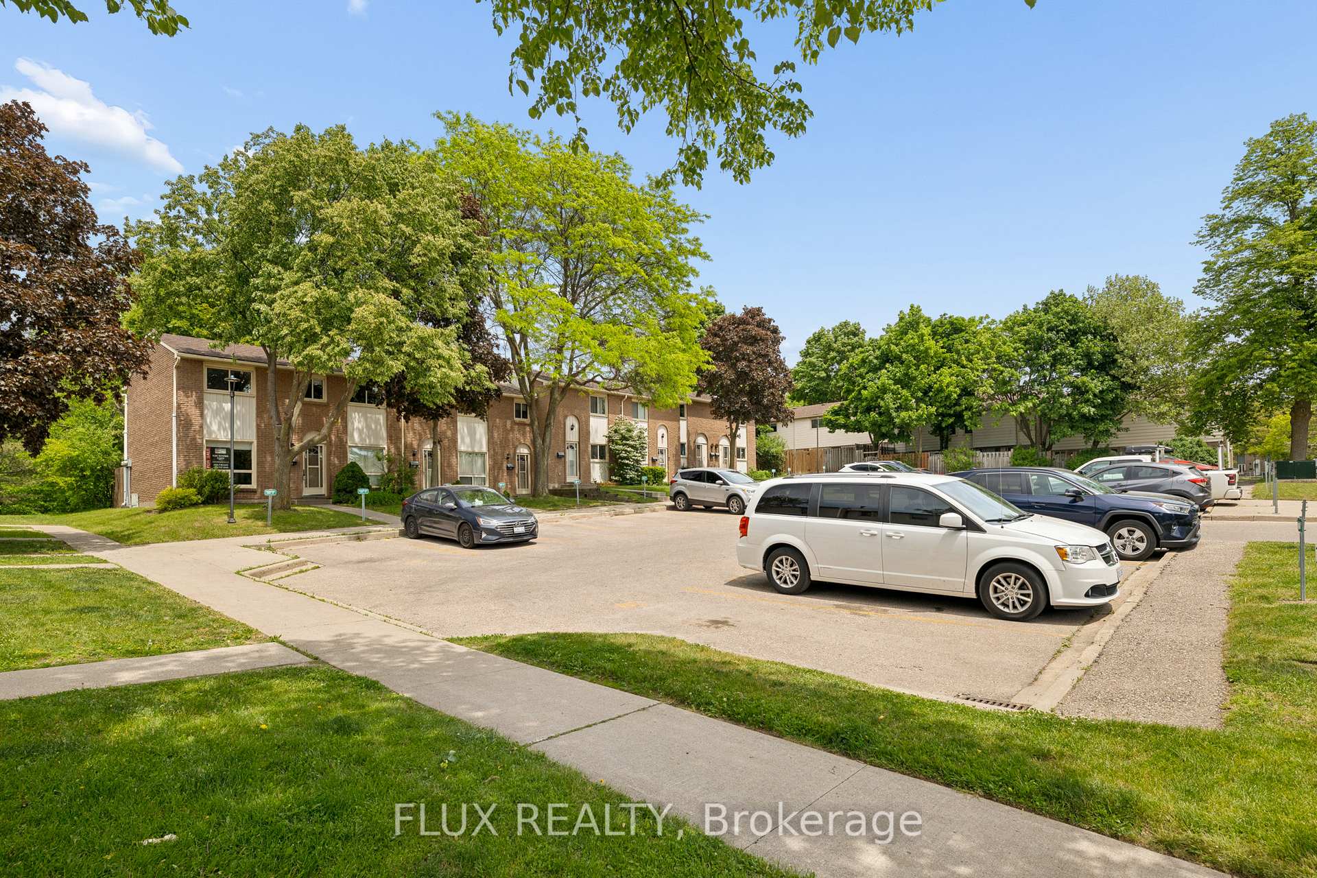 Photo 28 of Unit 13, 165 Green Valley Drive, Kitchener, Pioneer Park — HOMEH