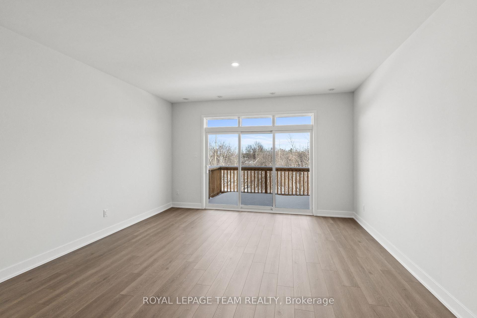 Photo 14 of Unit 2, 1120 Moore Street, Brockville, Brockville — HOMEH