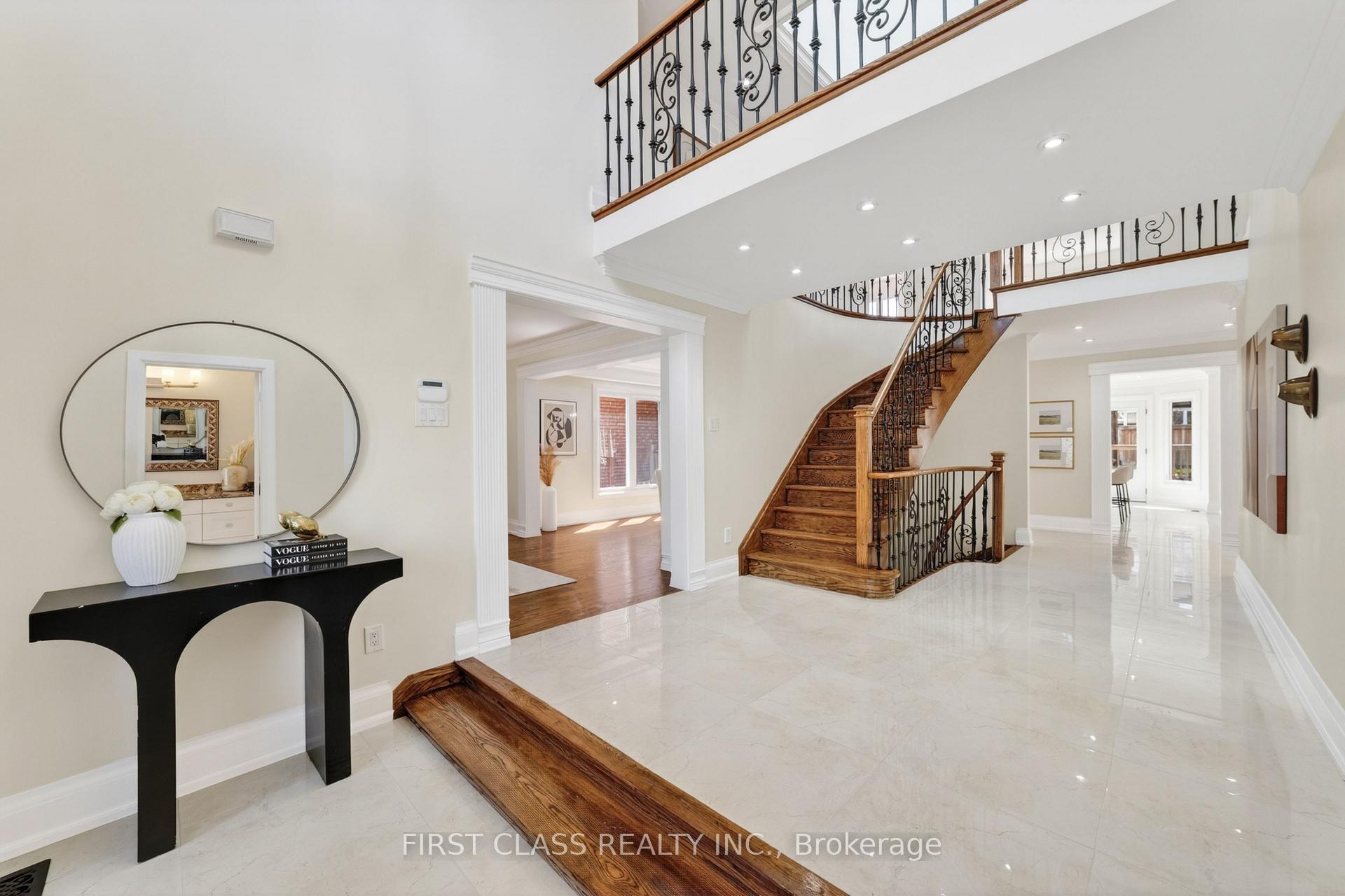 Photo 2 of 67 Hillhurst Drive, Richmond Hill, Bayview Hill — HOMEH