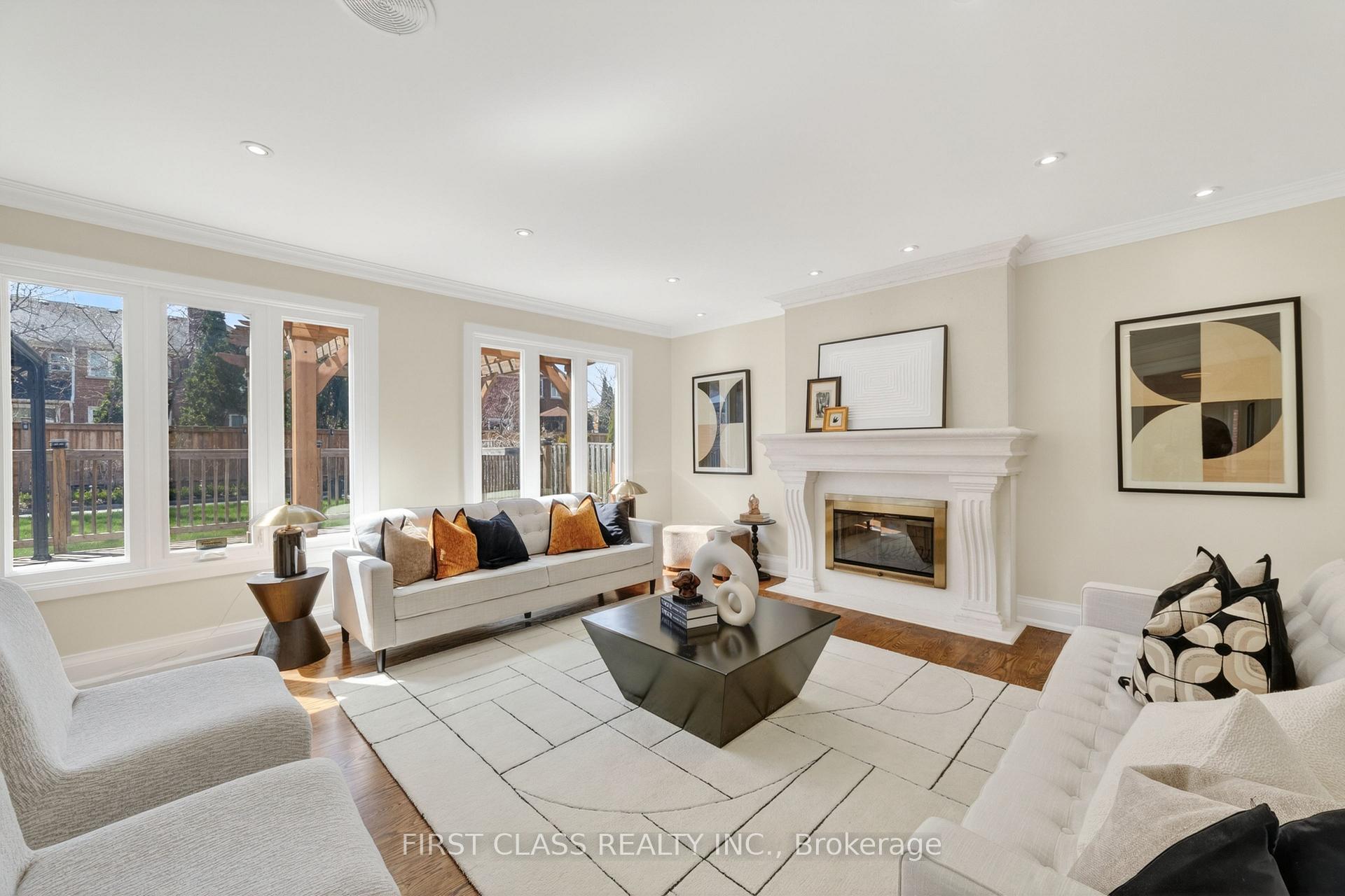 Photo 14 of 67 Hillhurst Drive, Richmond Hill, Bayview Hill — HOMEH