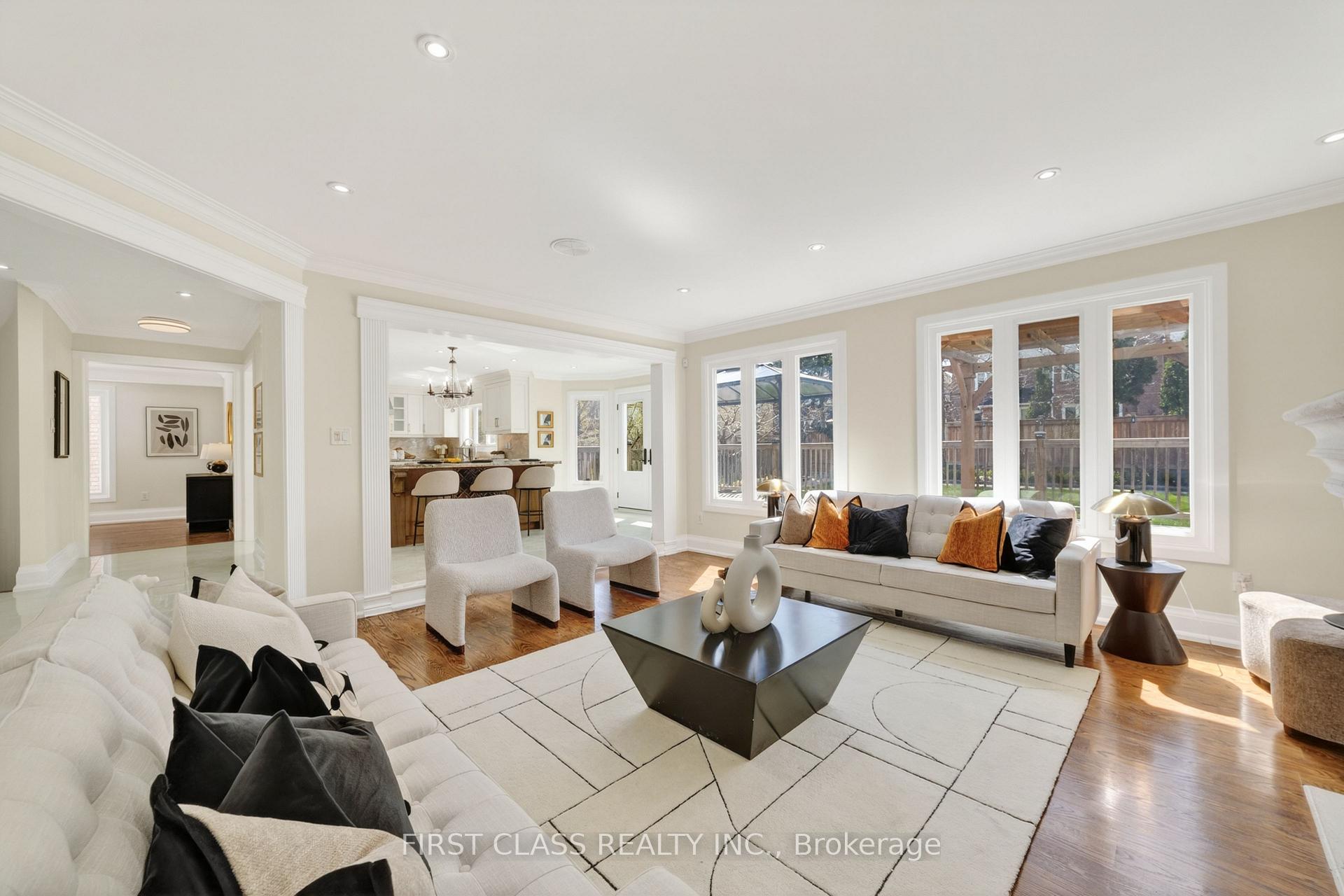 Photo 15 of 67 Hillhurst Drive, Richmond Hill, Bayview Hill — HOMEH