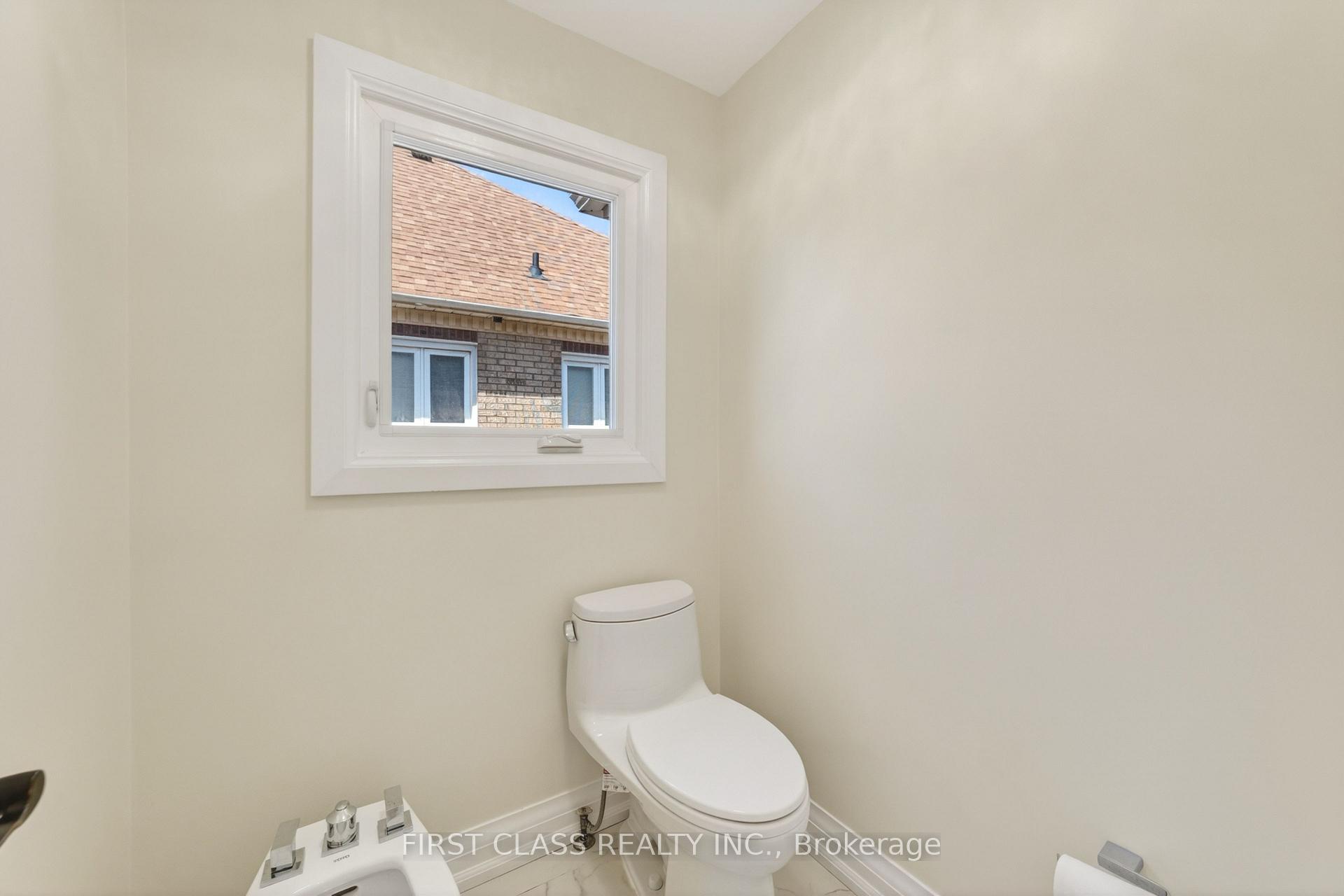 Photo 28 of 67 Hillhurst Drive, Richmond Hill, Bayview Hill — HOMEH