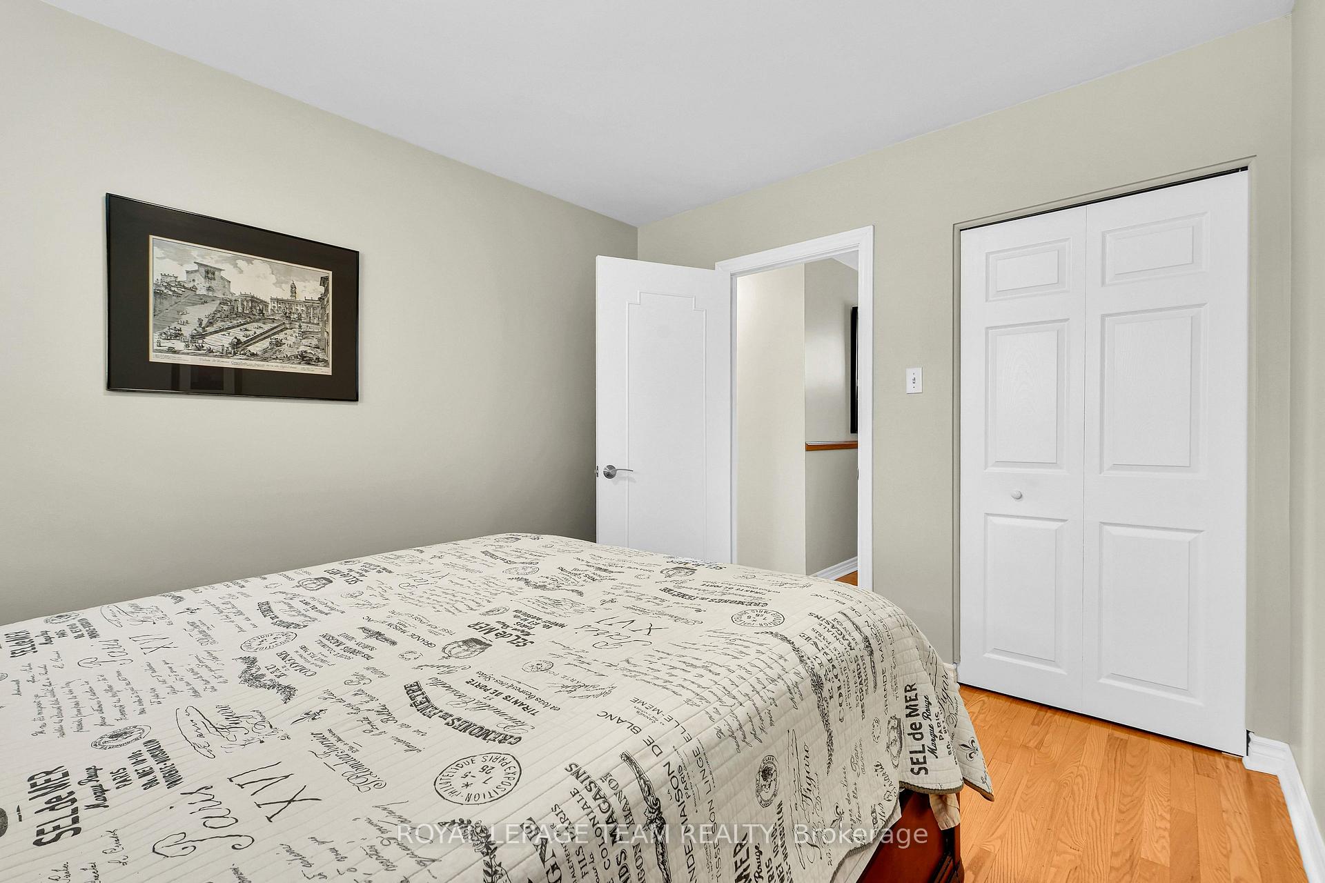 Photo 26 of 2250 Urbandale Drive, Ottawa, Elmvale Acres/Urbandale — HOMEH