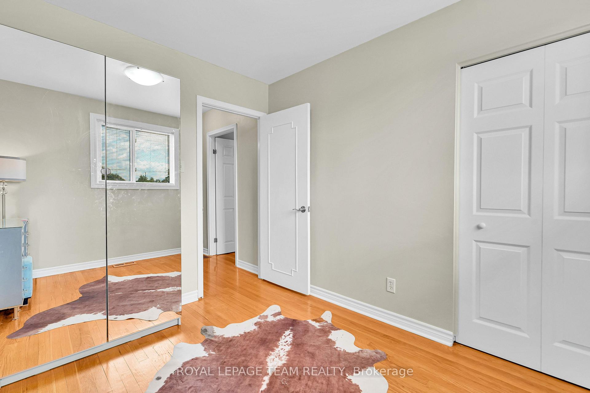Photo 28 of 2250 Urbandale Drive, Ottawa, Elmvale Acres/Urbandale — HOMEH