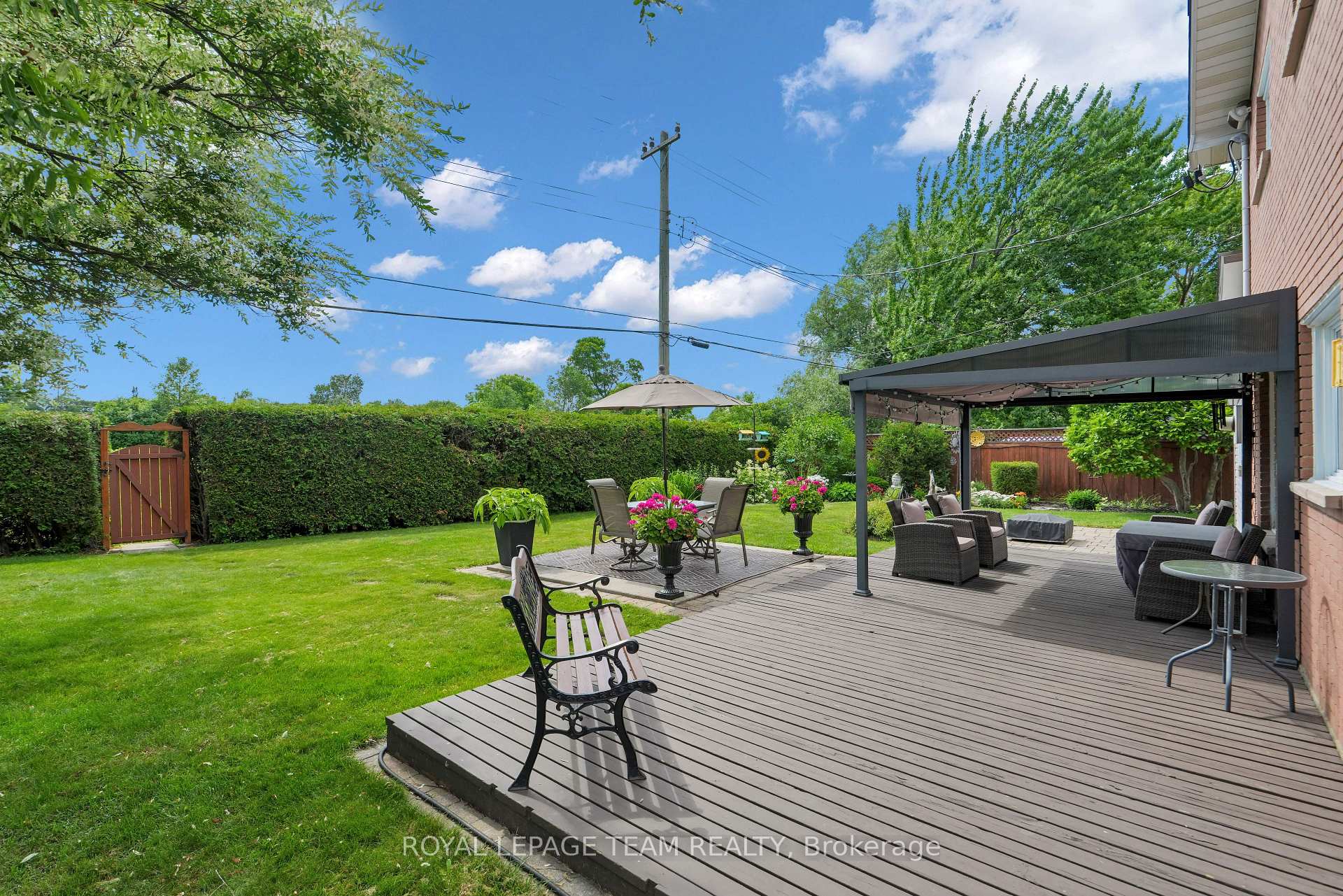 Photo 35 of 2250 Urbandale Drive, Ottawa, Elmvale Acres/Urbandale — HOMEH