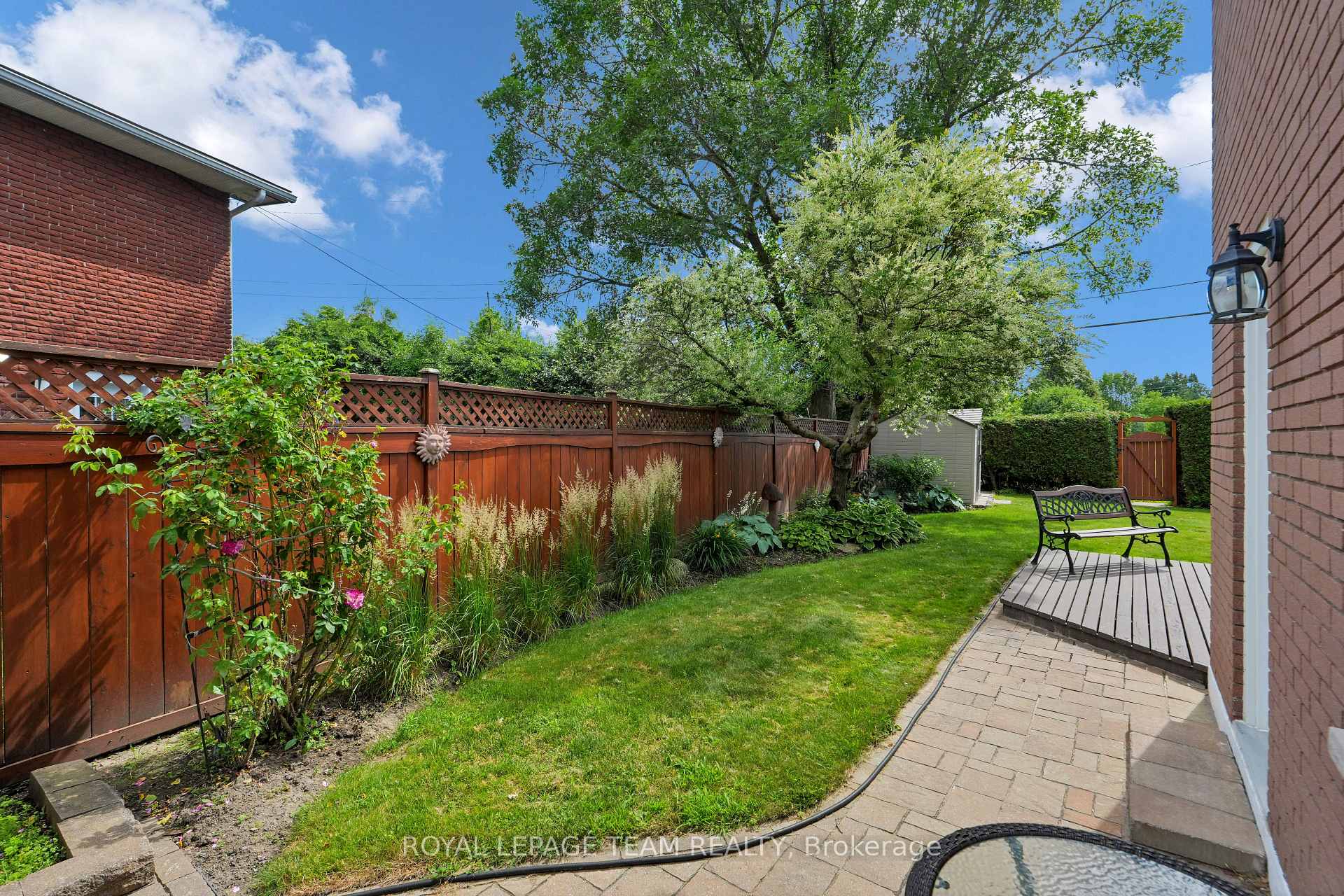 Photo 38 of 2250 Urbandale Drive, Ottawa, Elmvale Acres/Urbandale — HOMEH