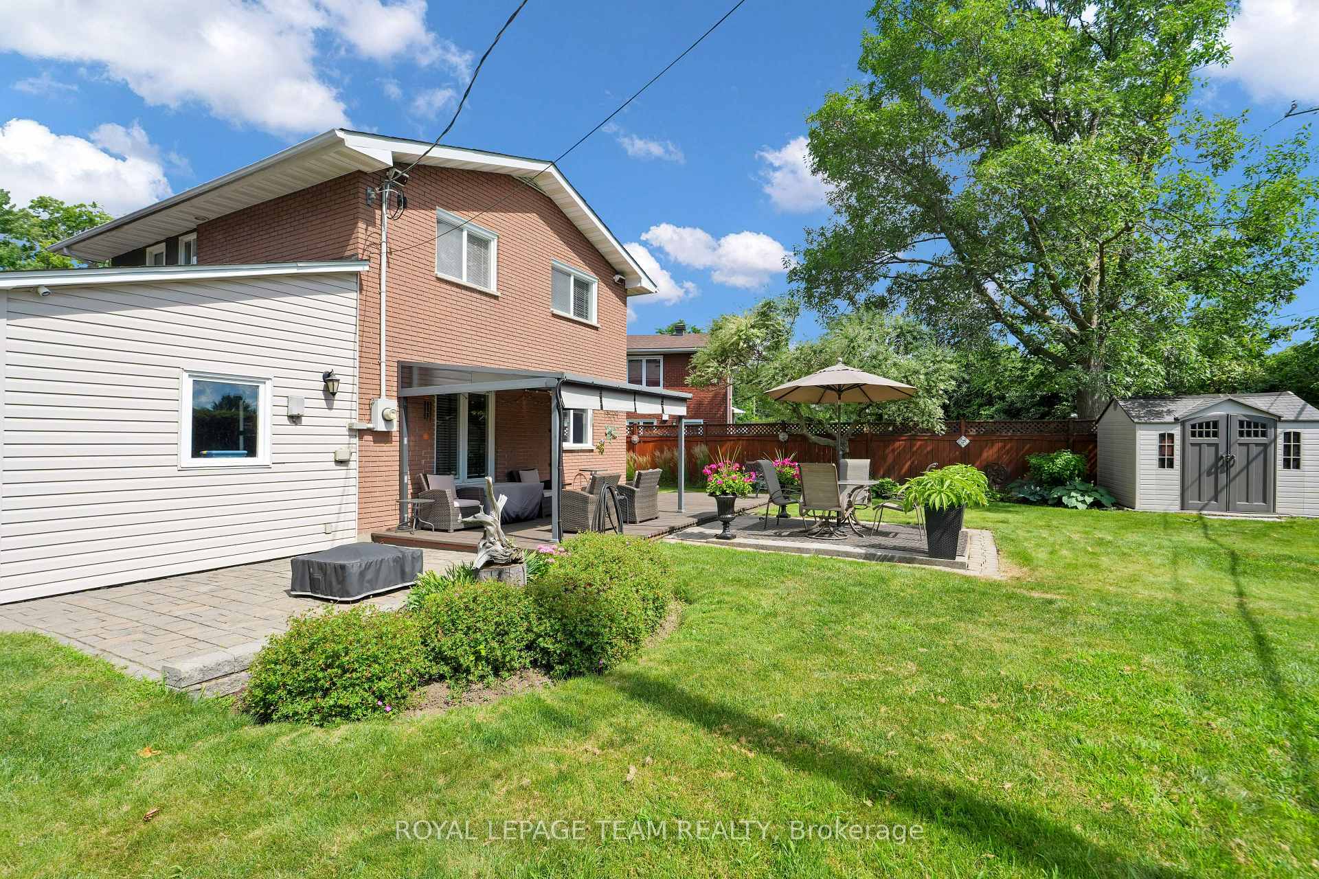 Photo 44 of 2250 Urbandale Drive, Ottawa, Elmvale Acres/Urbandale — HOMEH
