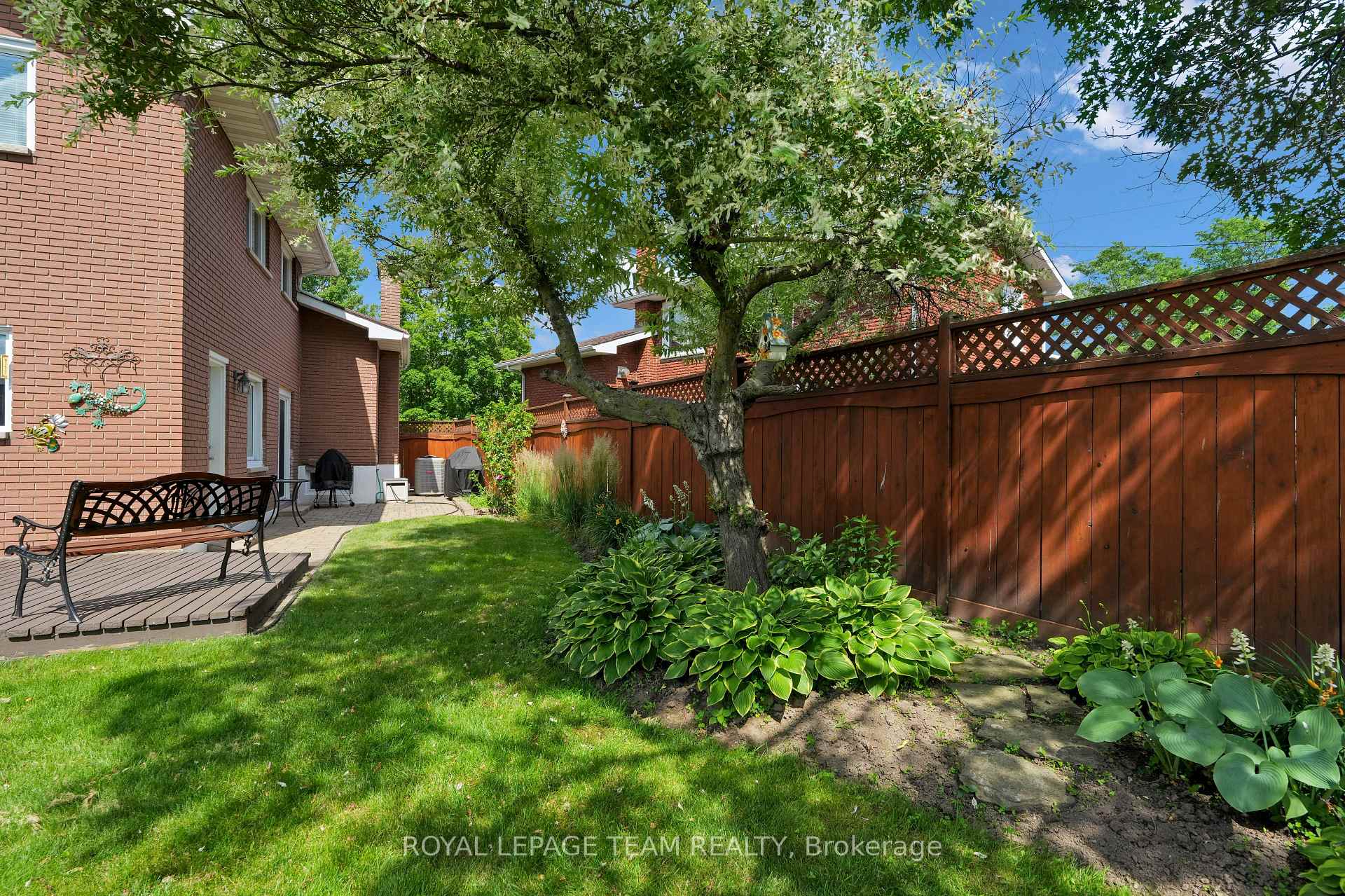 Photo 48 of 2250 Urbandale Drive, Ottawa, Elmvale Acres/Urbandale — HOMEH
