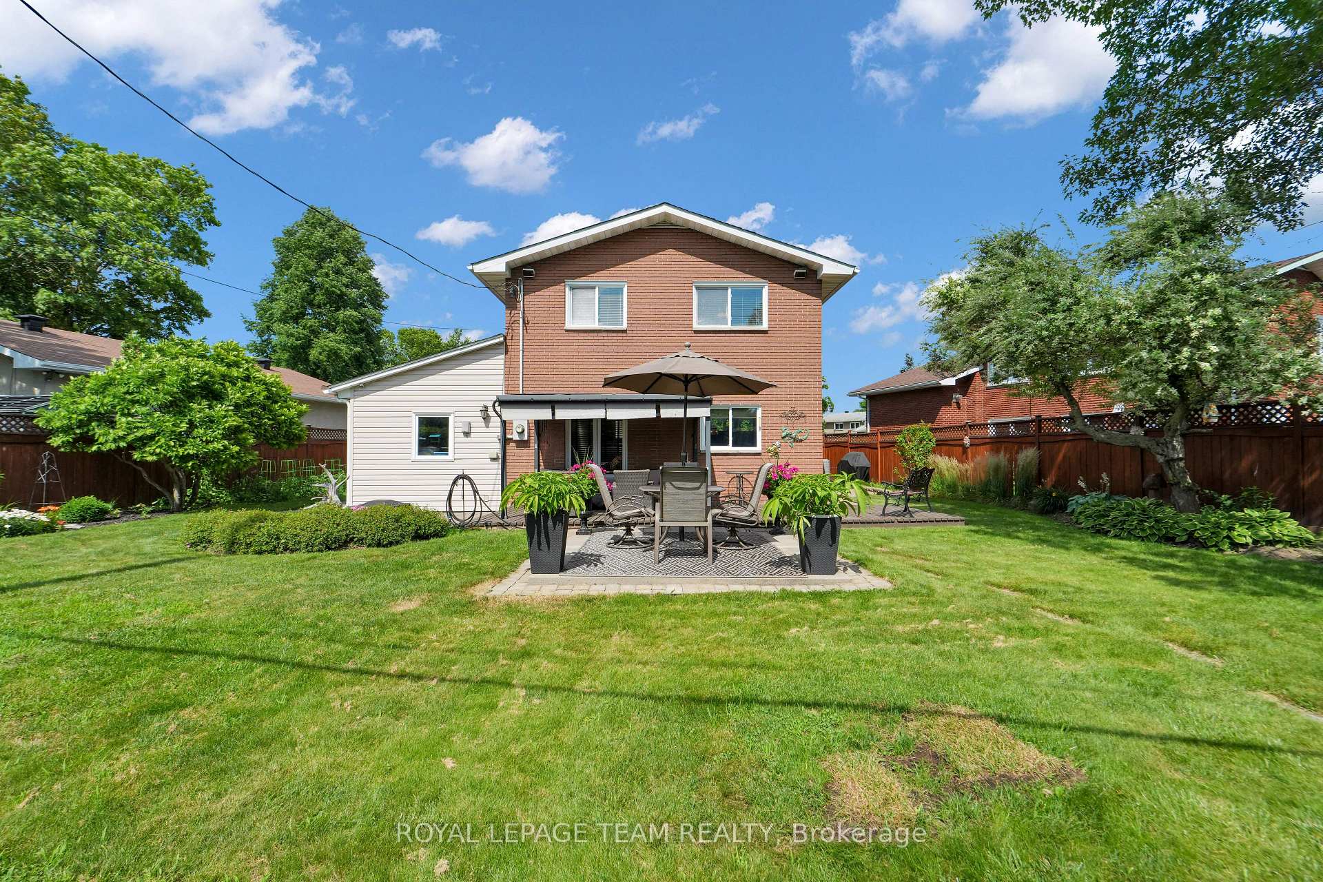 Photo 49 of 2250 Urbandale Drive, Ottawa, Elmvale Acres/Urbandale — HOMEH