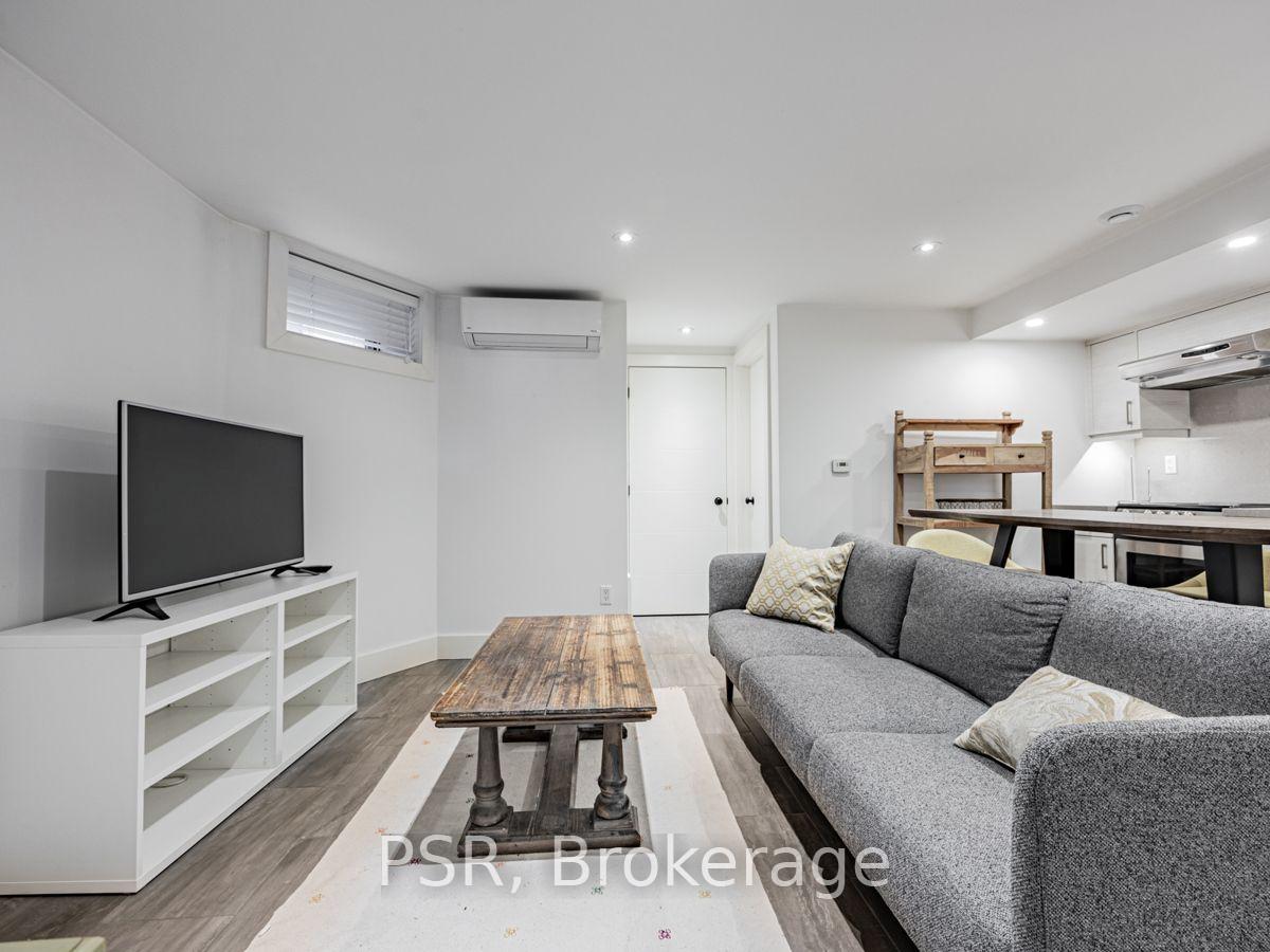 Photo 3 of Unit #Basement, 71 Crawford Street, Toronto, Trinity-Bellwoods — HOMEH