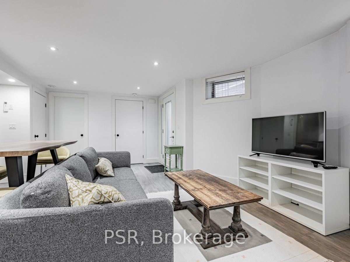 Photo 7 of Unit #Basement, 71 Crawford Street, Toronto, Trinity-Bellwoods — HOMEH
