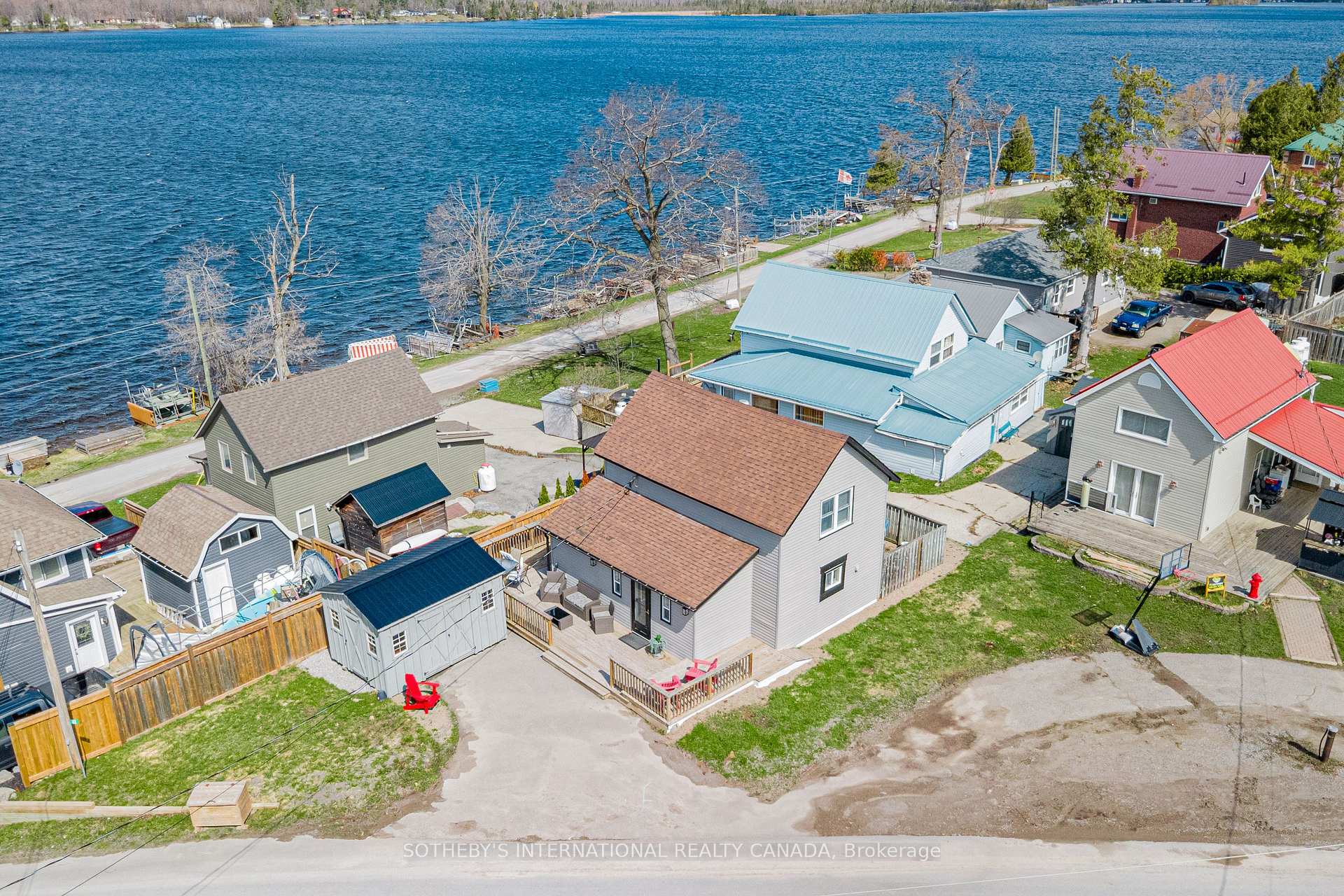 Photo 2 of 42 Pavillion Road, Kawartha Lakes, Verulam — HOMEH
