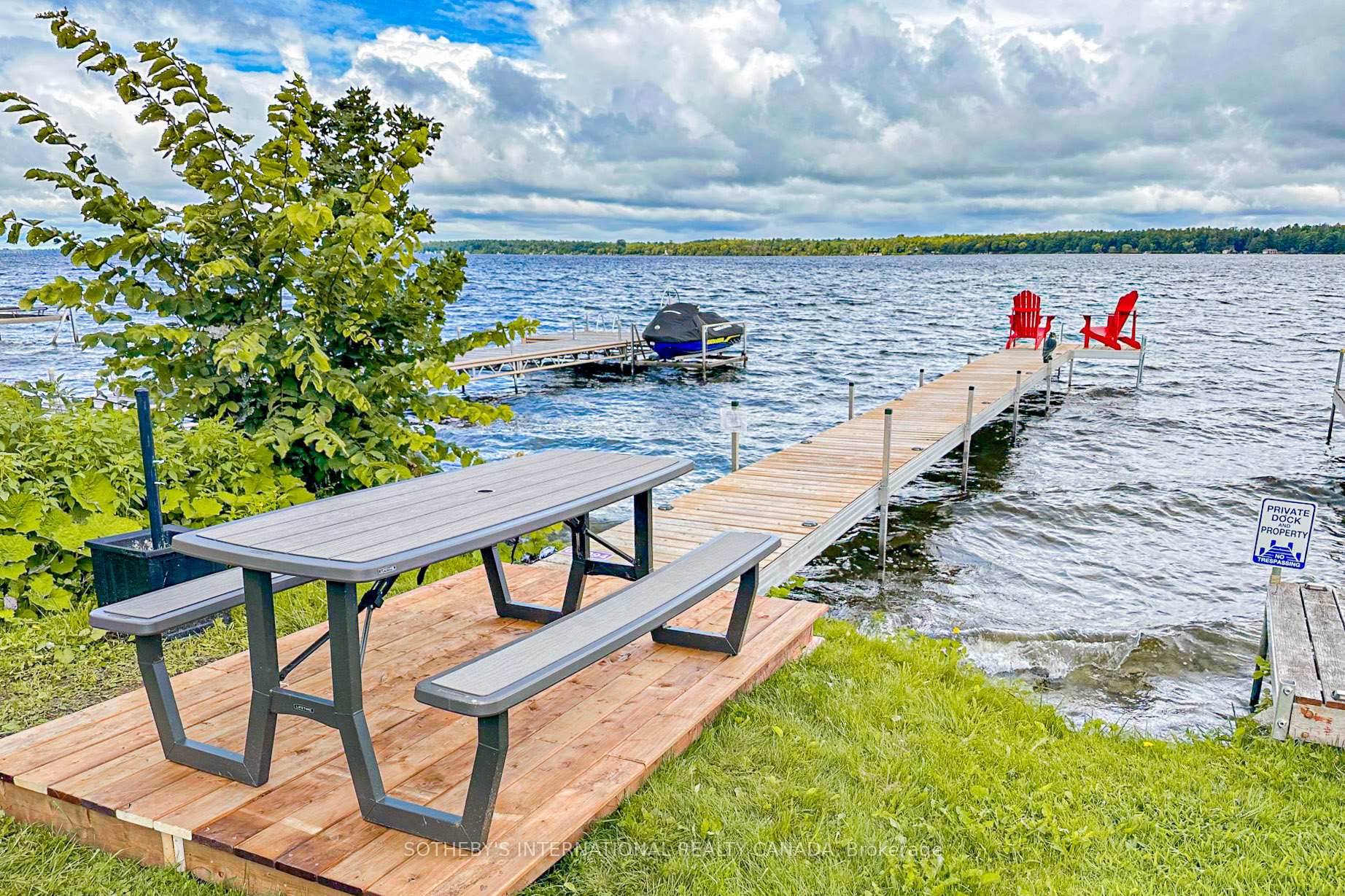 Photo 5 of 42 Pavillion Road, Kawartha Lakes, Verulam — HOMEH