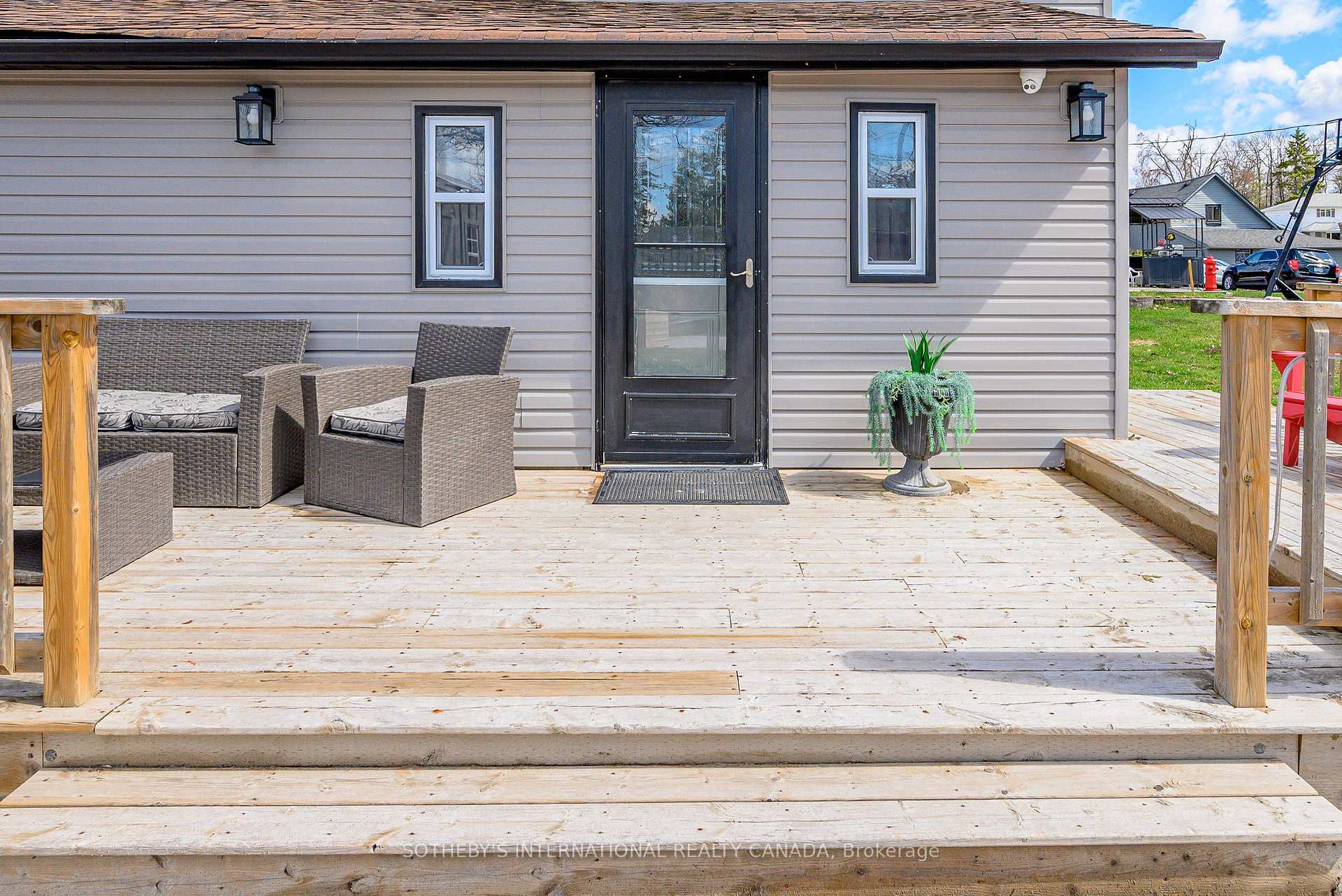 Photo 9 of 42 Pavillion Road, Kawartha Lakes, Verulam — HOMEH