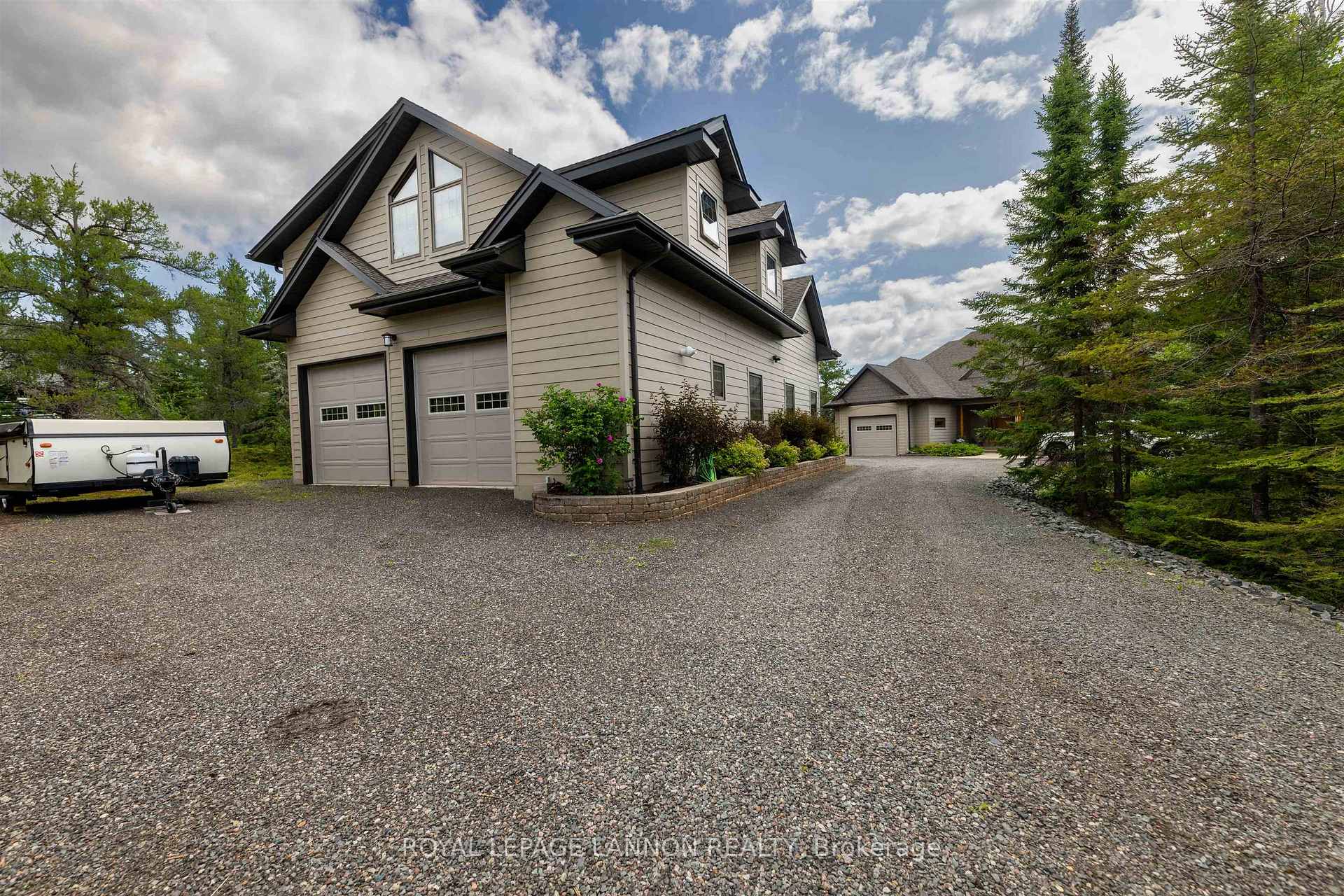 Photo 11 of 135 Mickelson Drive E, Shuniah — HOMEH