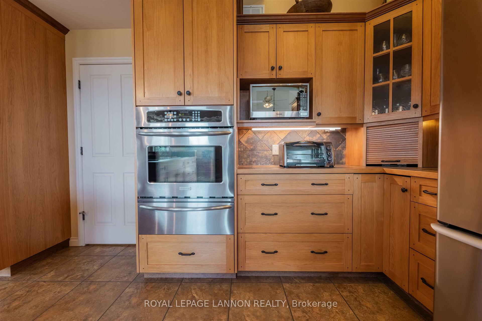 Photo 30 of 135 Mickelson Drive E, Shuniah — HOMEH