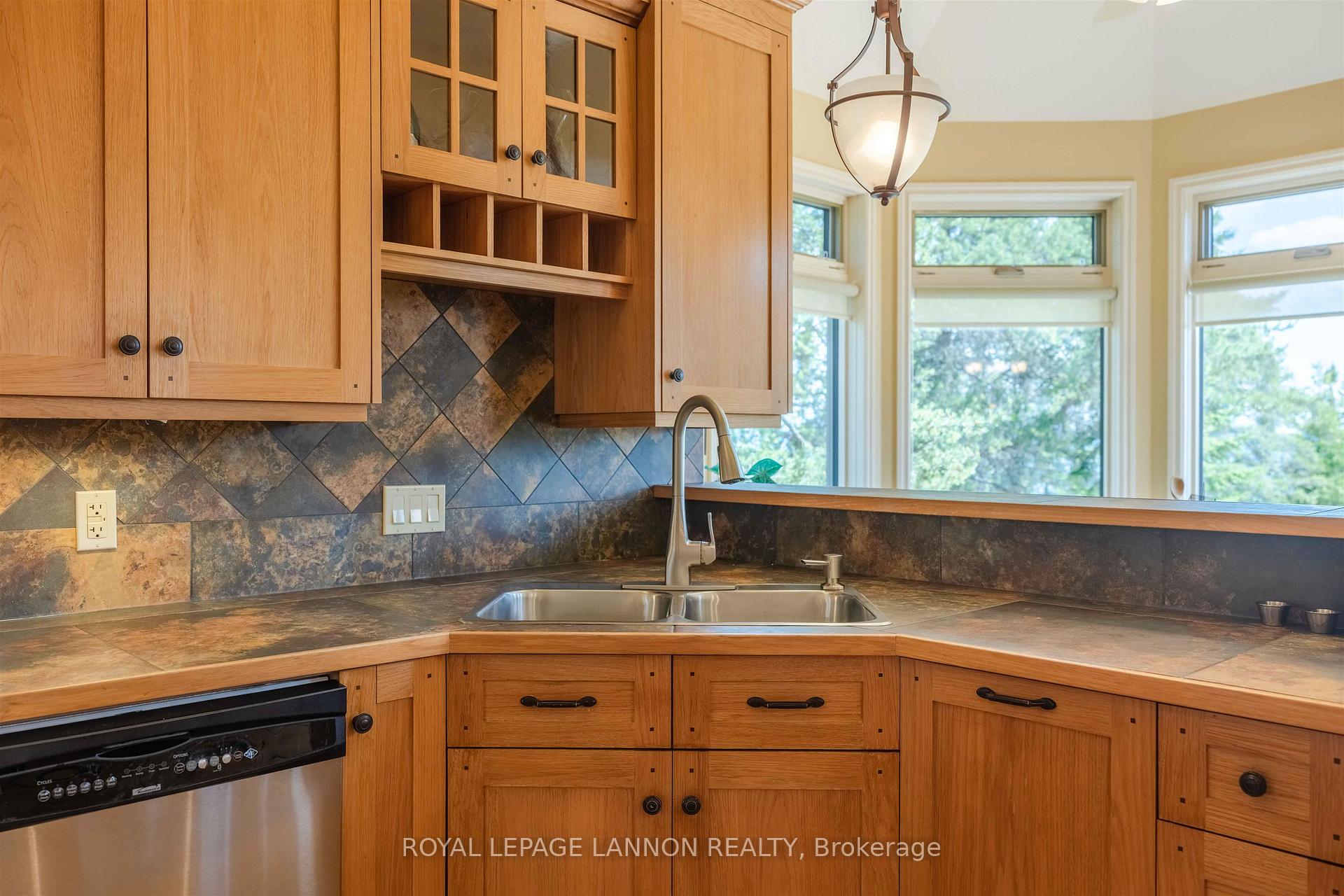 Photo 32 of 135 Mickelson Drive E, Shuniah — HOMEH