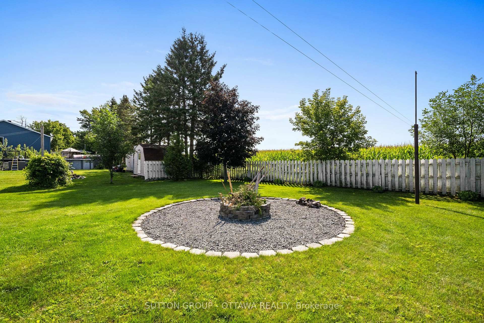 Photo 39 of 77 Main Street, North Dundas, North Dundas (Winchester) Twp — HOMEH