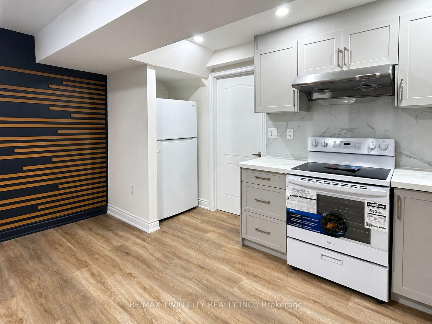 Photo 4 of Unit Basement, 423 Tealby Crescent, Waterloo, Colonial Acres — HOMEH