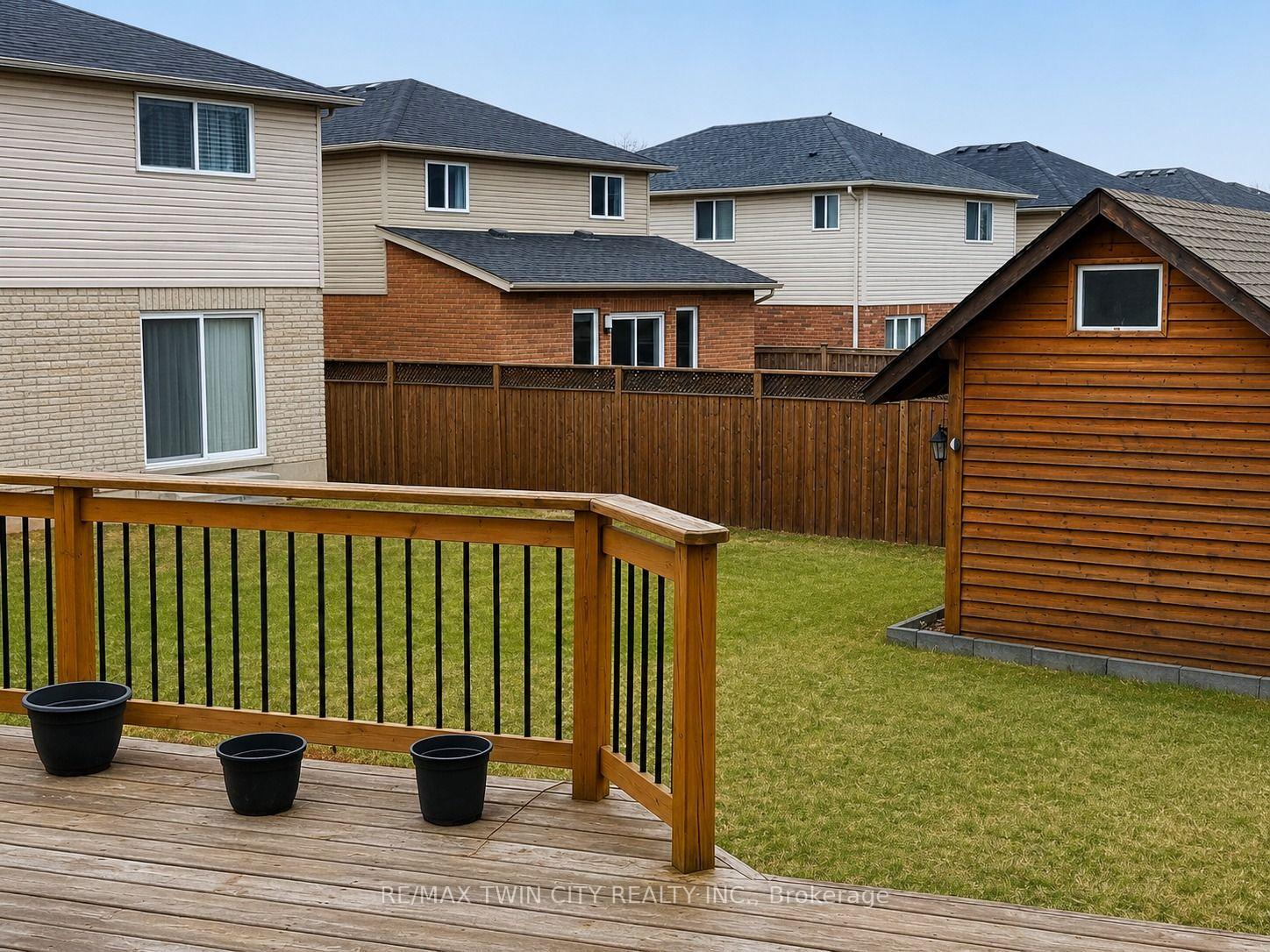 Photo 15 of Unit Basement, 423 Tealby Crescent, Waterloo, Colonial Acres — HOMEH