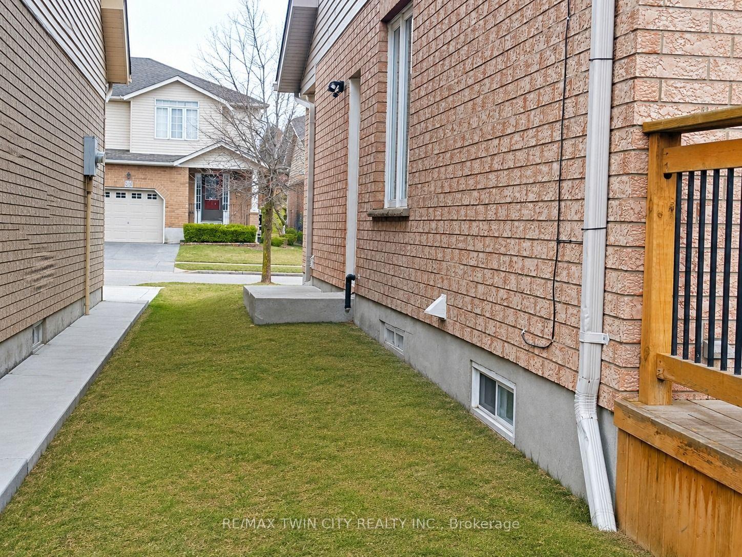 Photo 17 of Unit Basement, 423 Tealby Crescent, Waterloo, Colonial Acres — HOMEH