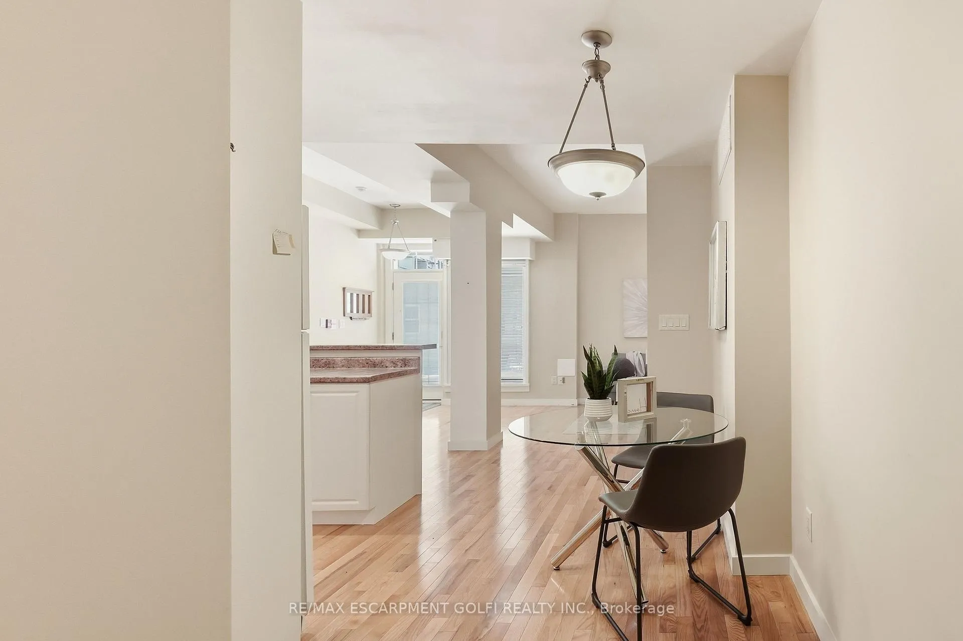 Photo 16 of Unit 7, 49 Ontario Street, Grimsby, Grimsby East — HOMEH