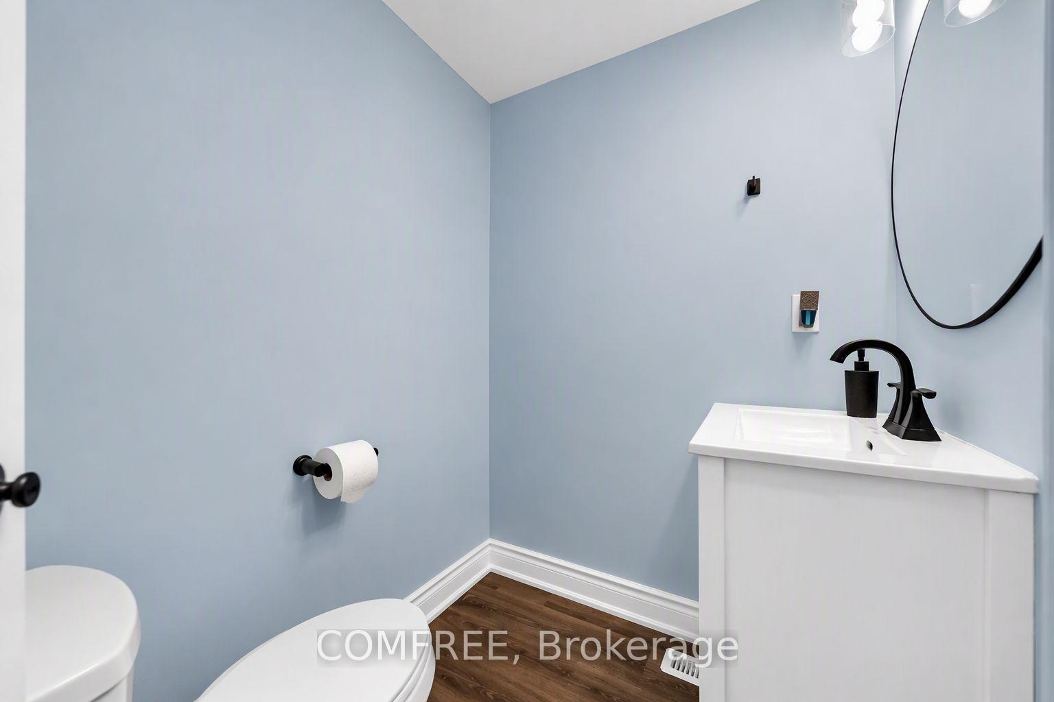 Photo 13 of 15D View Green Crescent, Etobicoke, West Humber-Clairville — HOMEH