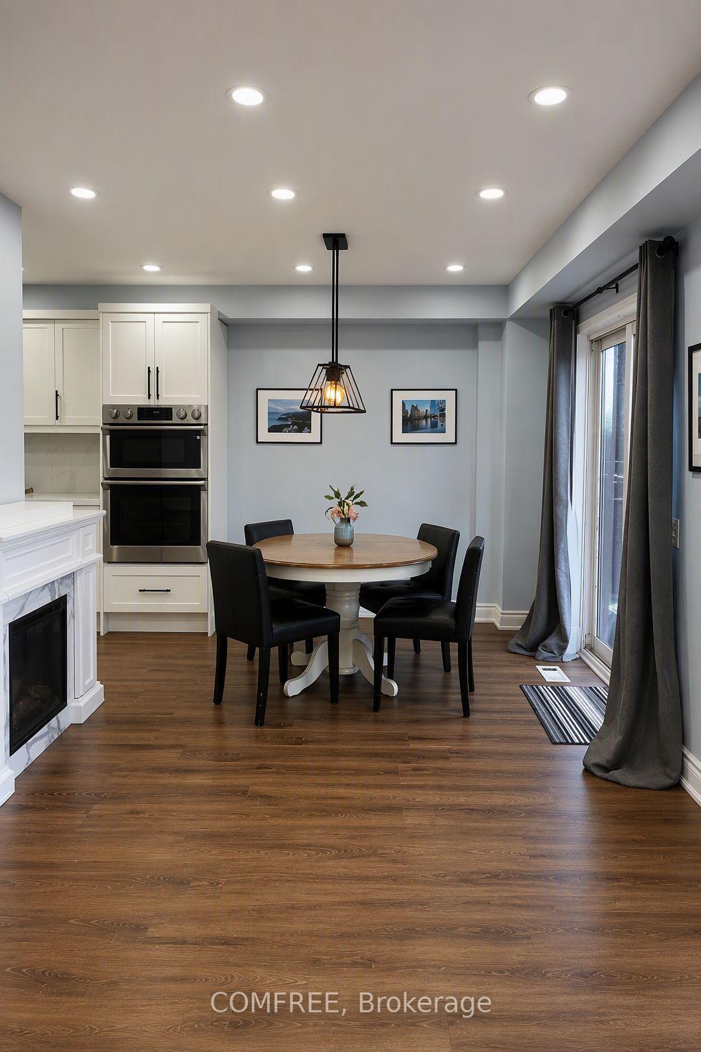 Photo 15 of 15D View Green Crescent, Etobicoke, West Humber-Clairville — HOMEH