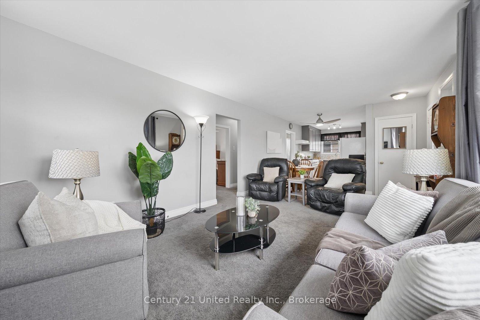 Photo 11 of 679 Bellaire Street, Peterborough, Otonabee Ward 1 — HOMEH
