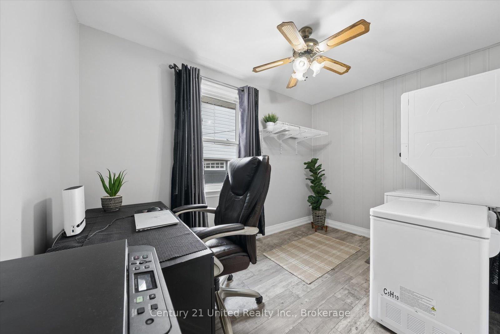 Photo 23 of 679 Bellaire Street, Peterborough, Otonabee Ward 1 — HOMEH