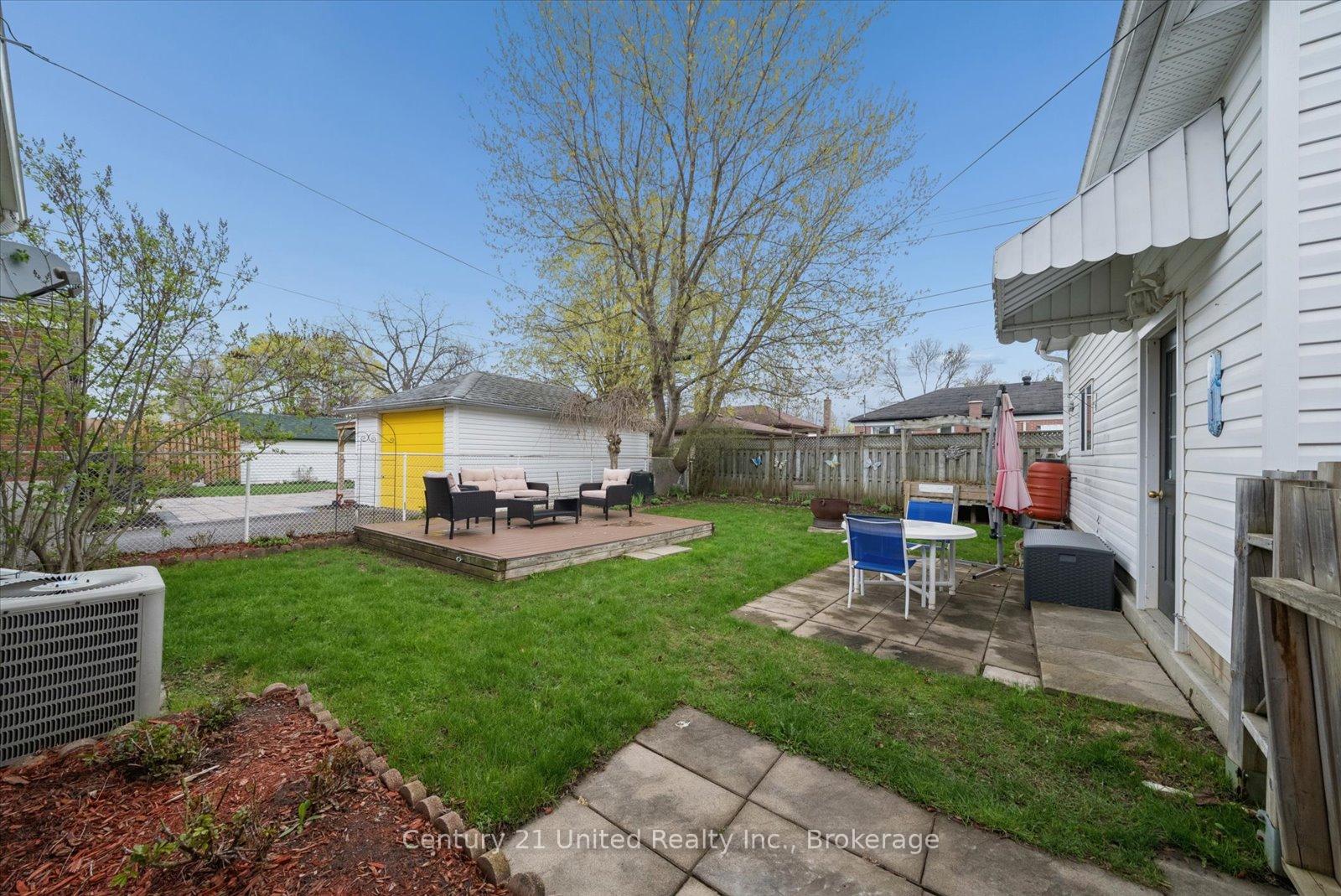Photo 38 of 679 Bellaire Street, Peterborough, Otonabee Ward 1 — HOMEH
