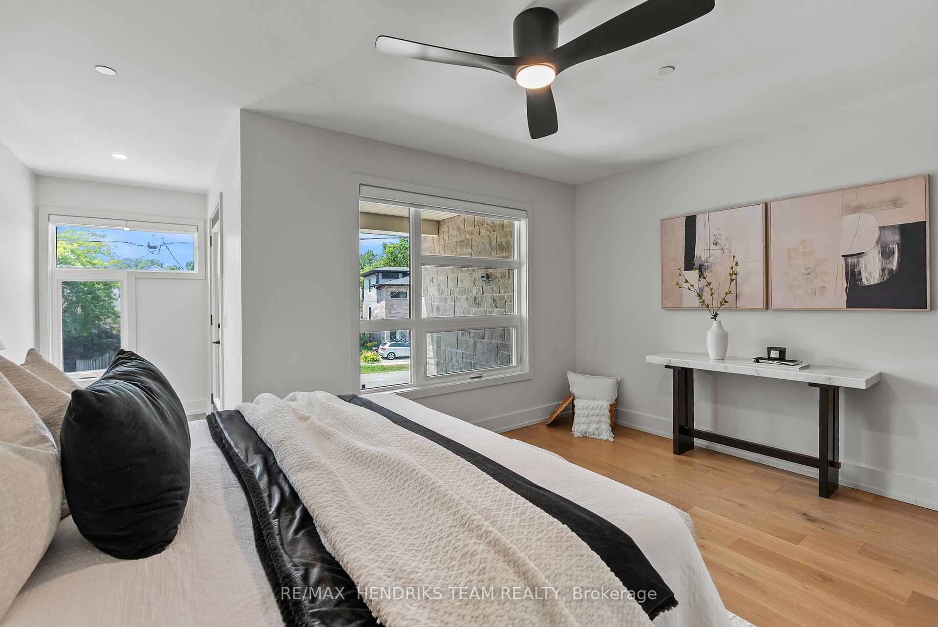 Photo 21 of 102 Broadway Avenue, St. Catharines, Port Weller — HOMEH